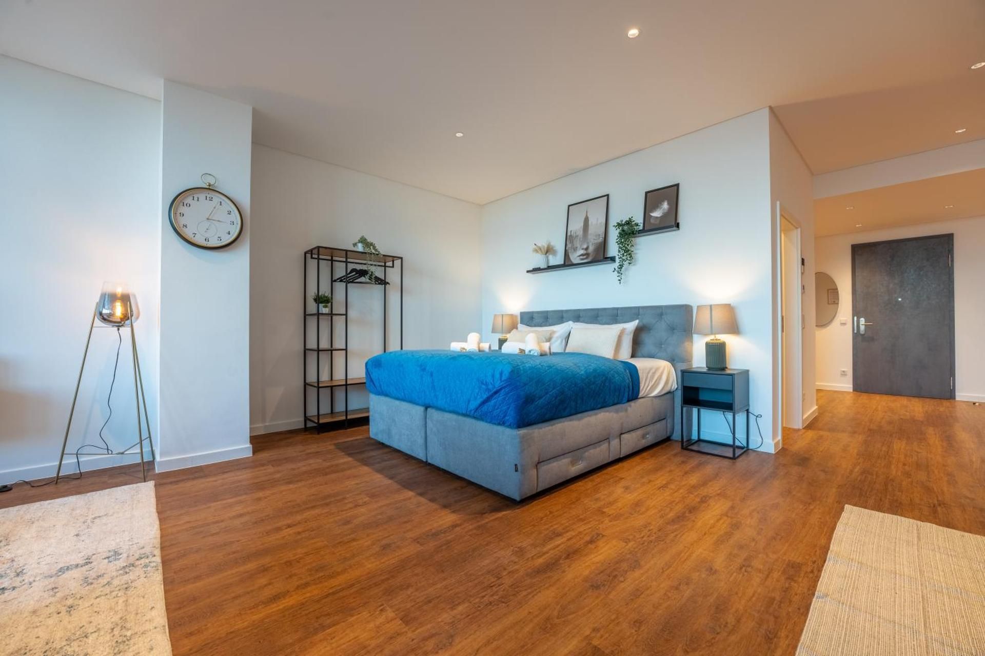 Superior Apartment with City View