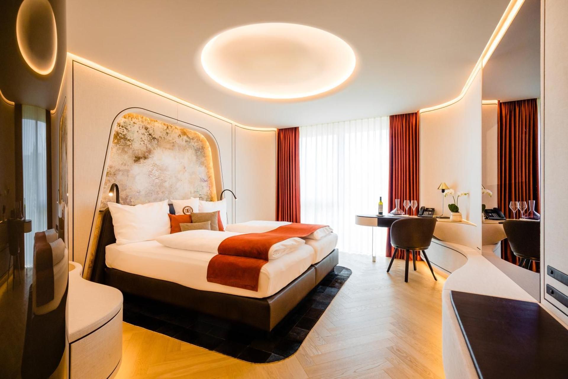 Classic Double Room