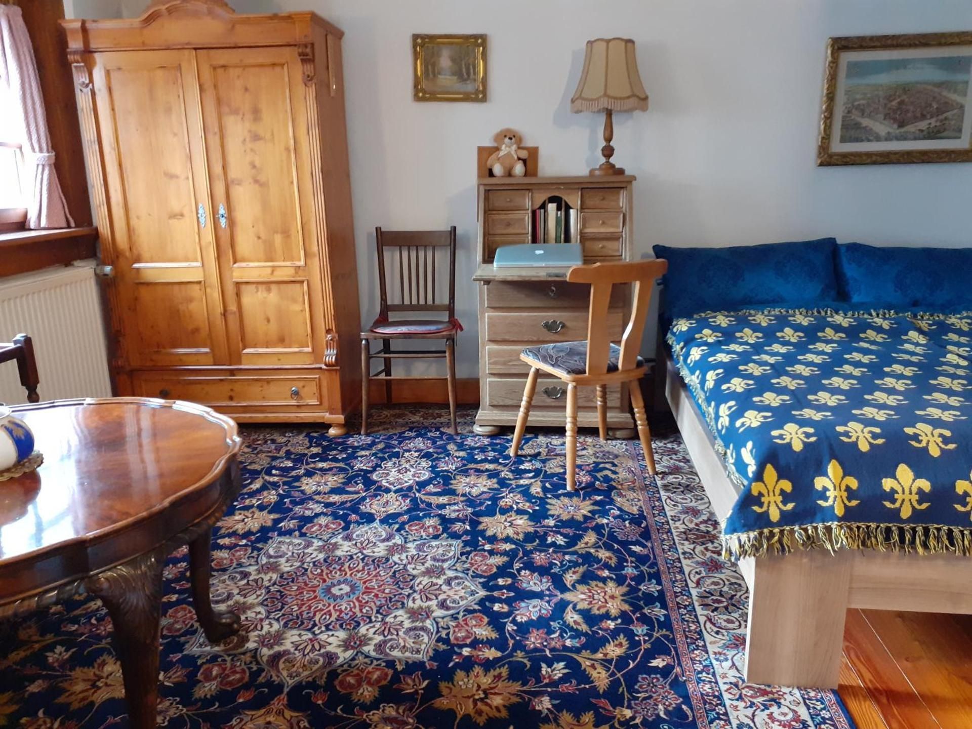 Standard Apartment