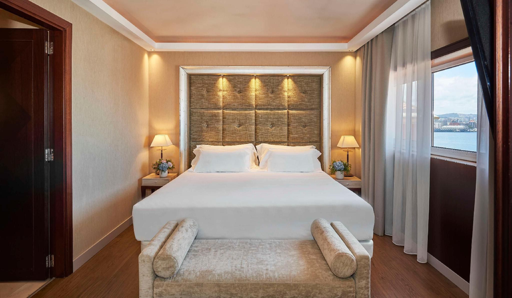 Suite with City View