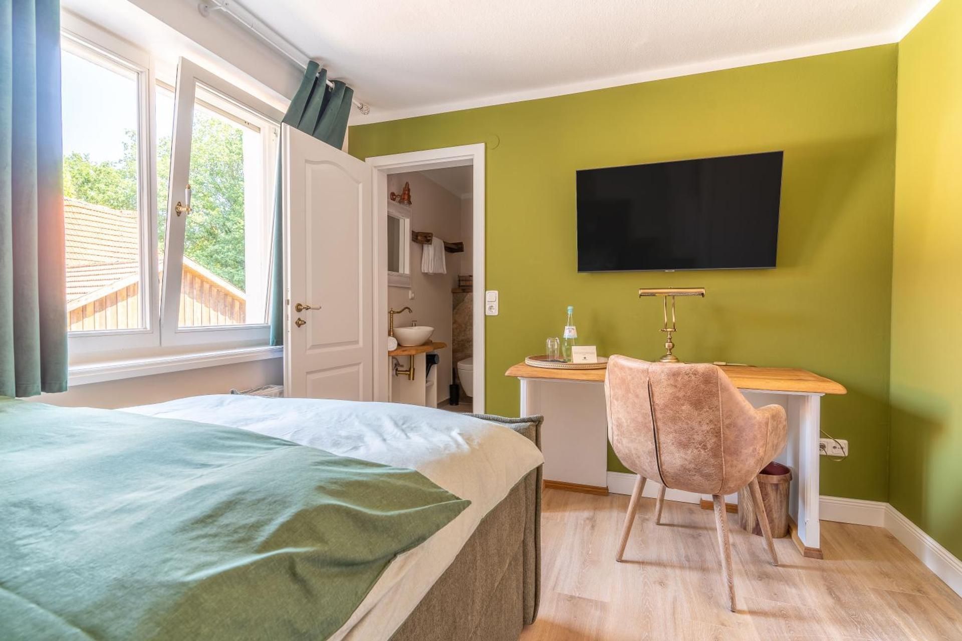 Single Room with Bathroom