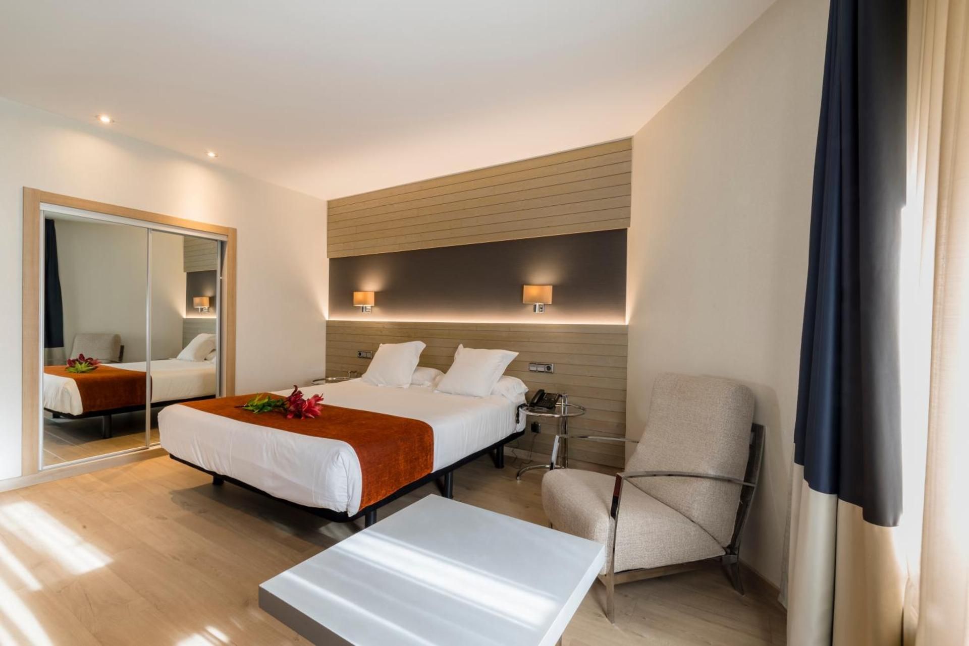 Suite Room
