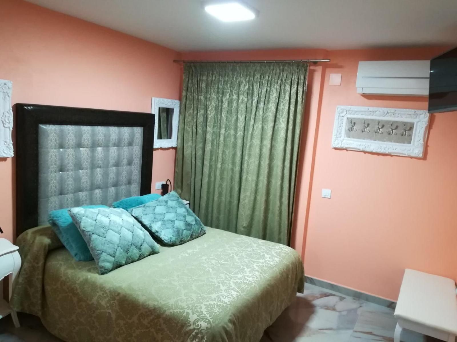 Deluxe Double Room with Balcony and Sea View