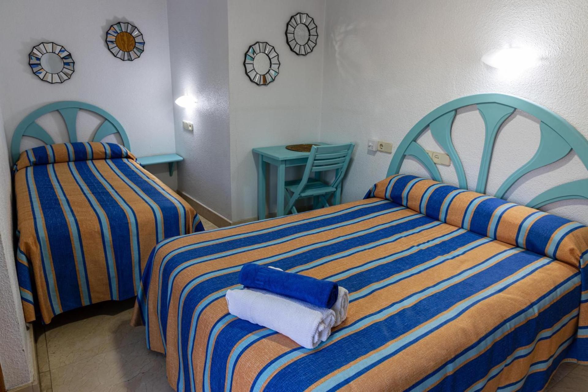 Basic Triple Room