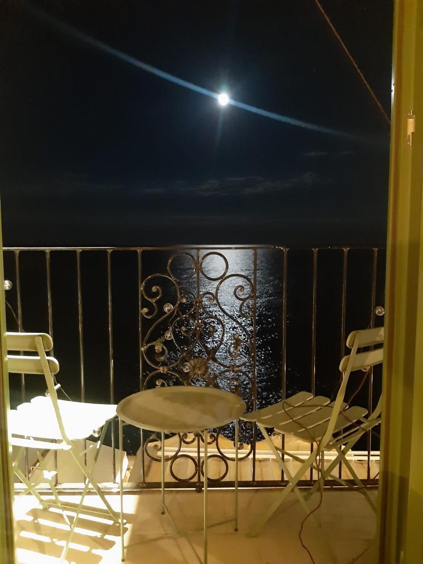 Deluxe Double Room with Balcony and Sea View