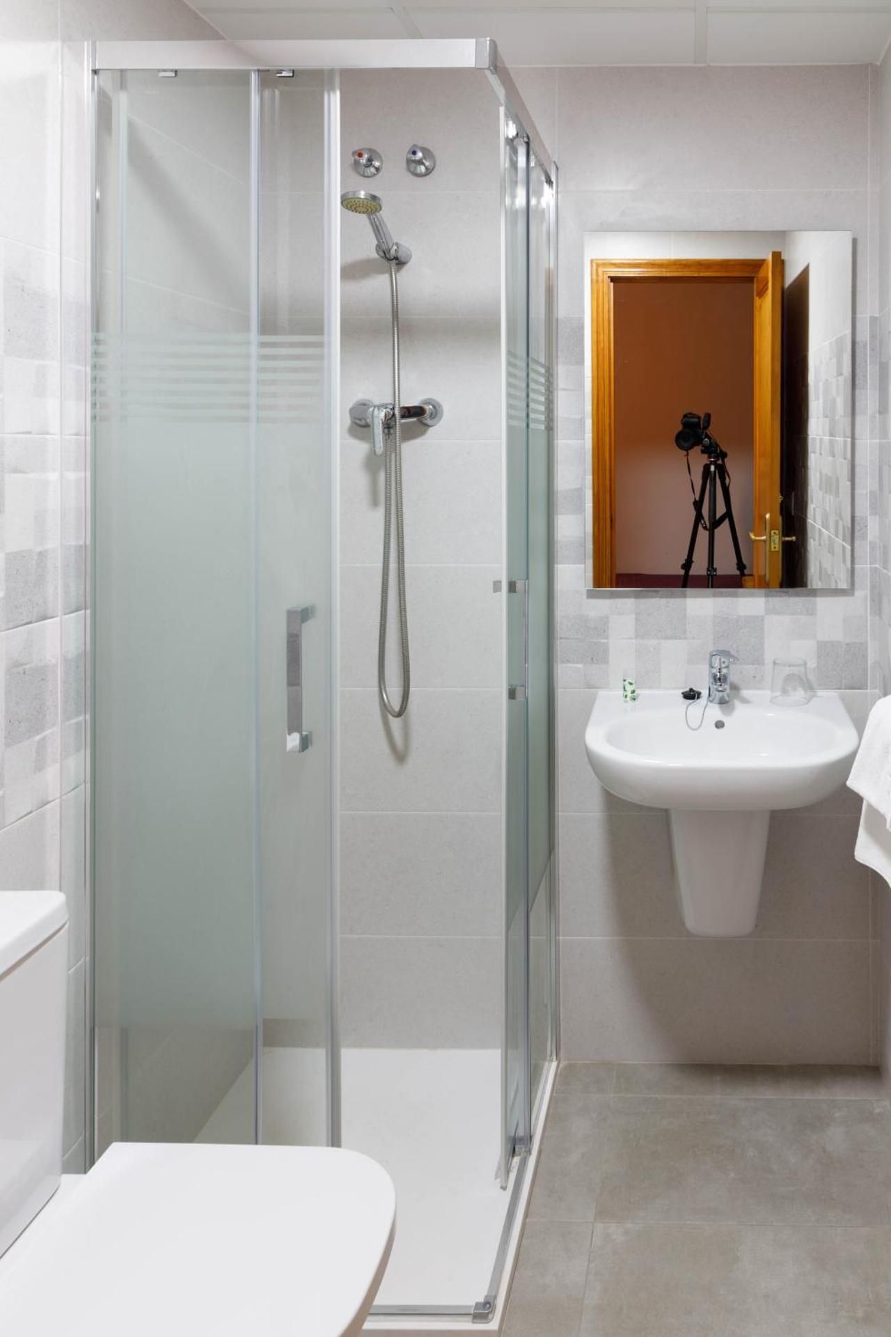 Budget Single Room