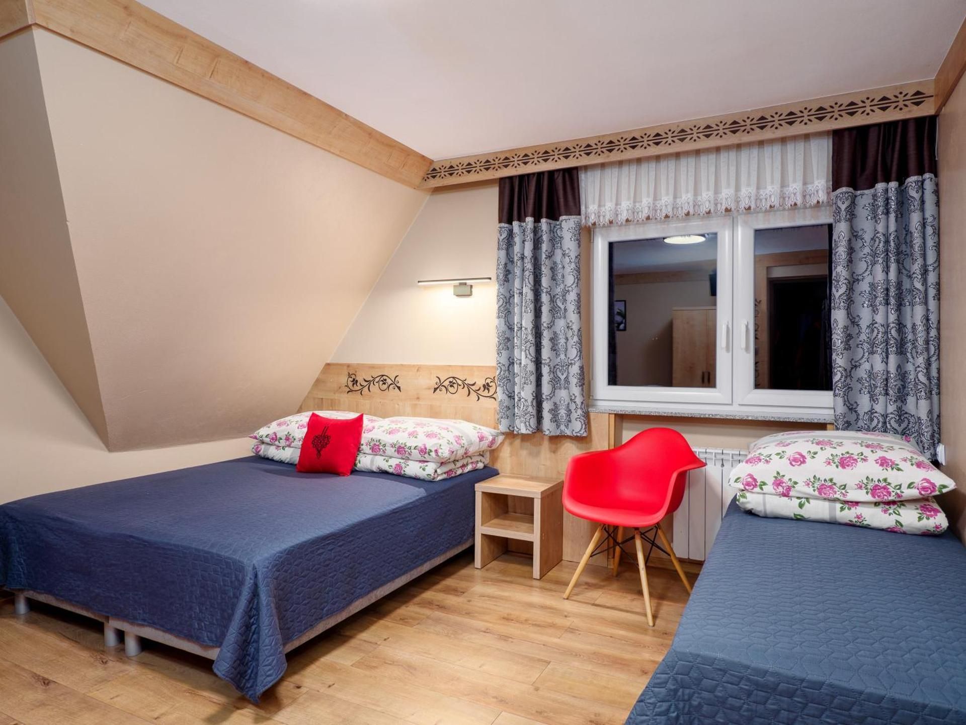 Quadruple Room with Mountain View