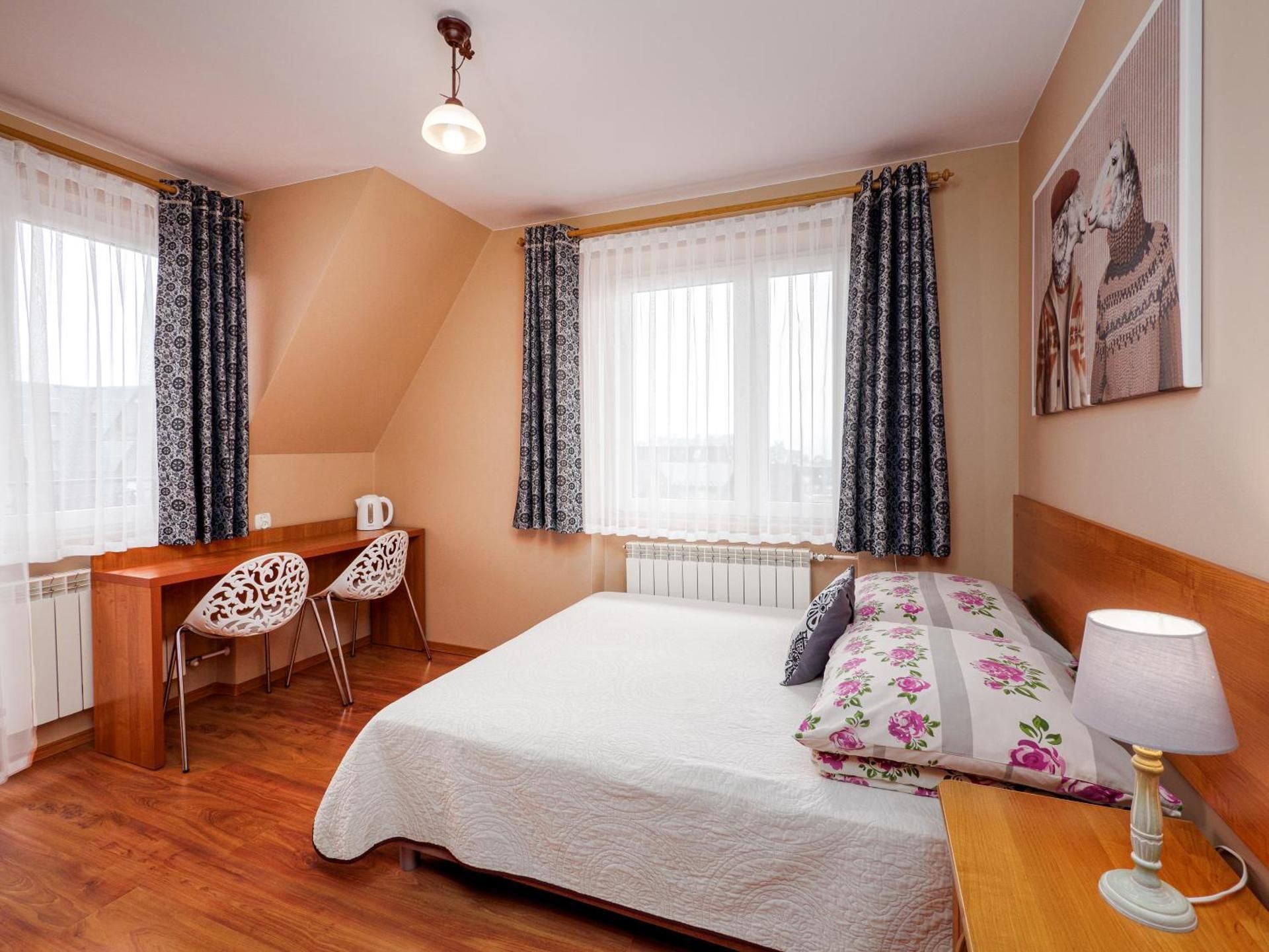 Double Room with Pool View