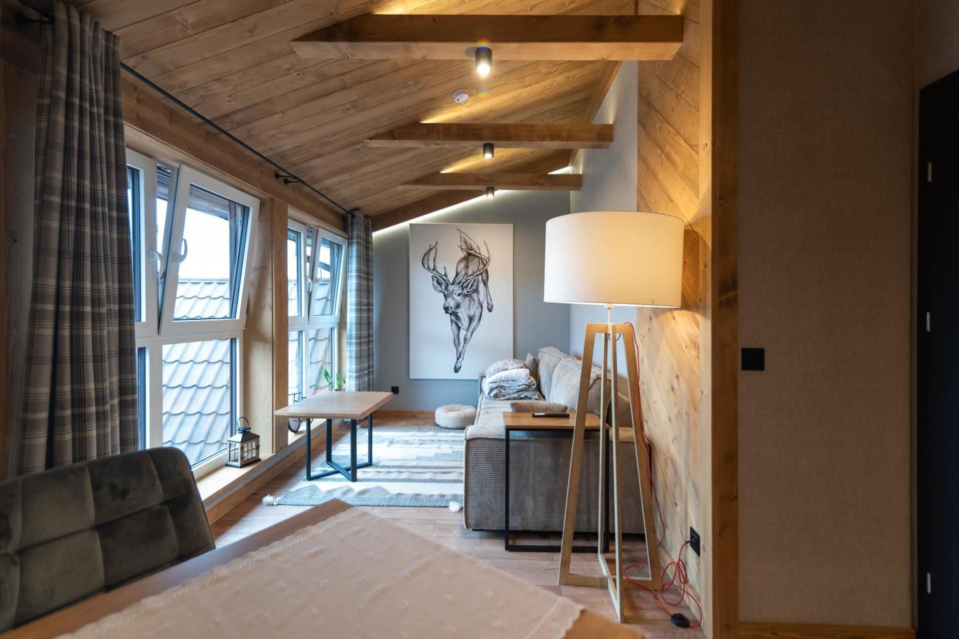 One-Bedroom Apartment with Balcony and Mountain View