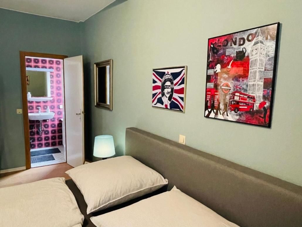 Double Room with Private External Bathroom