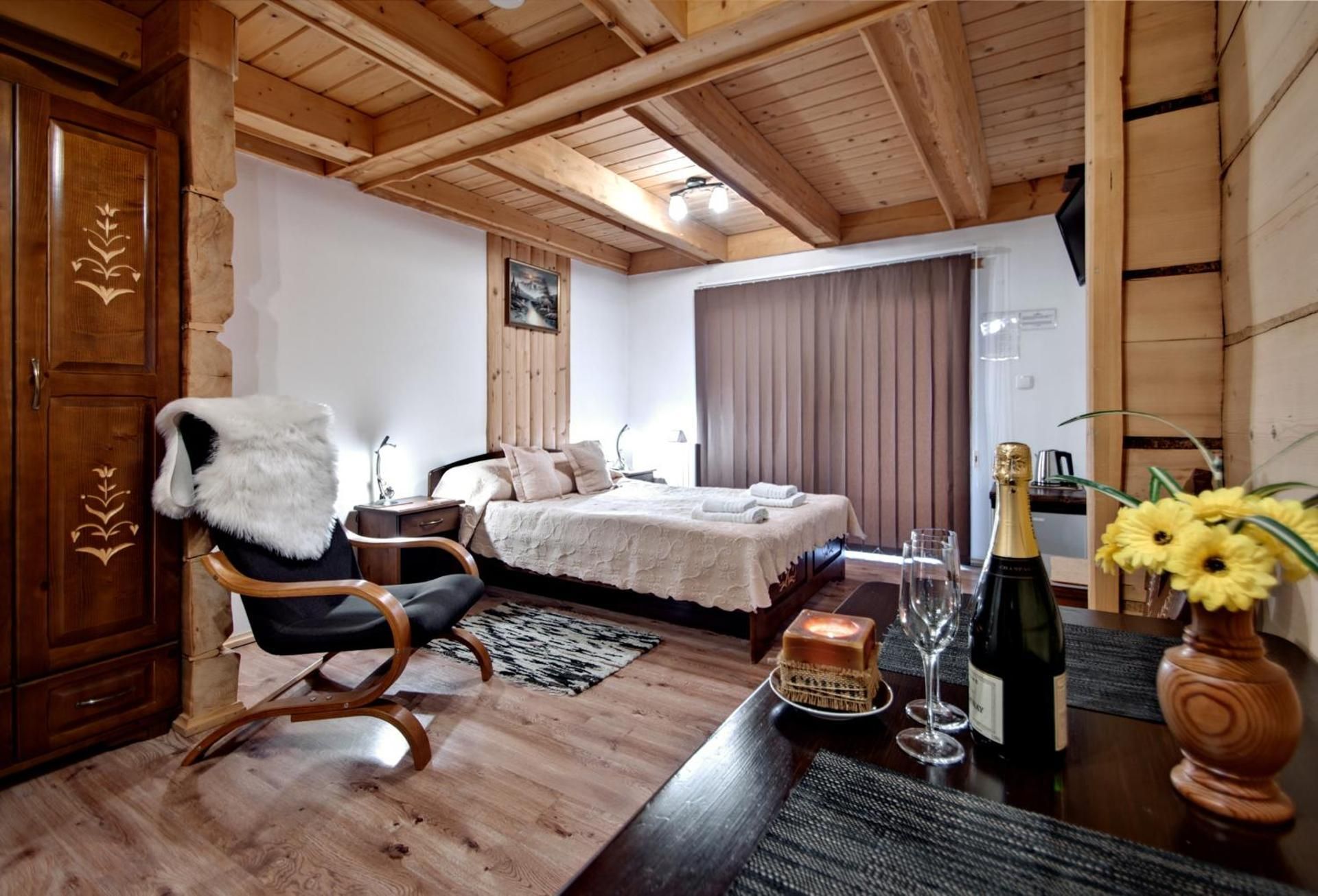 Classic Double Room with Balcony