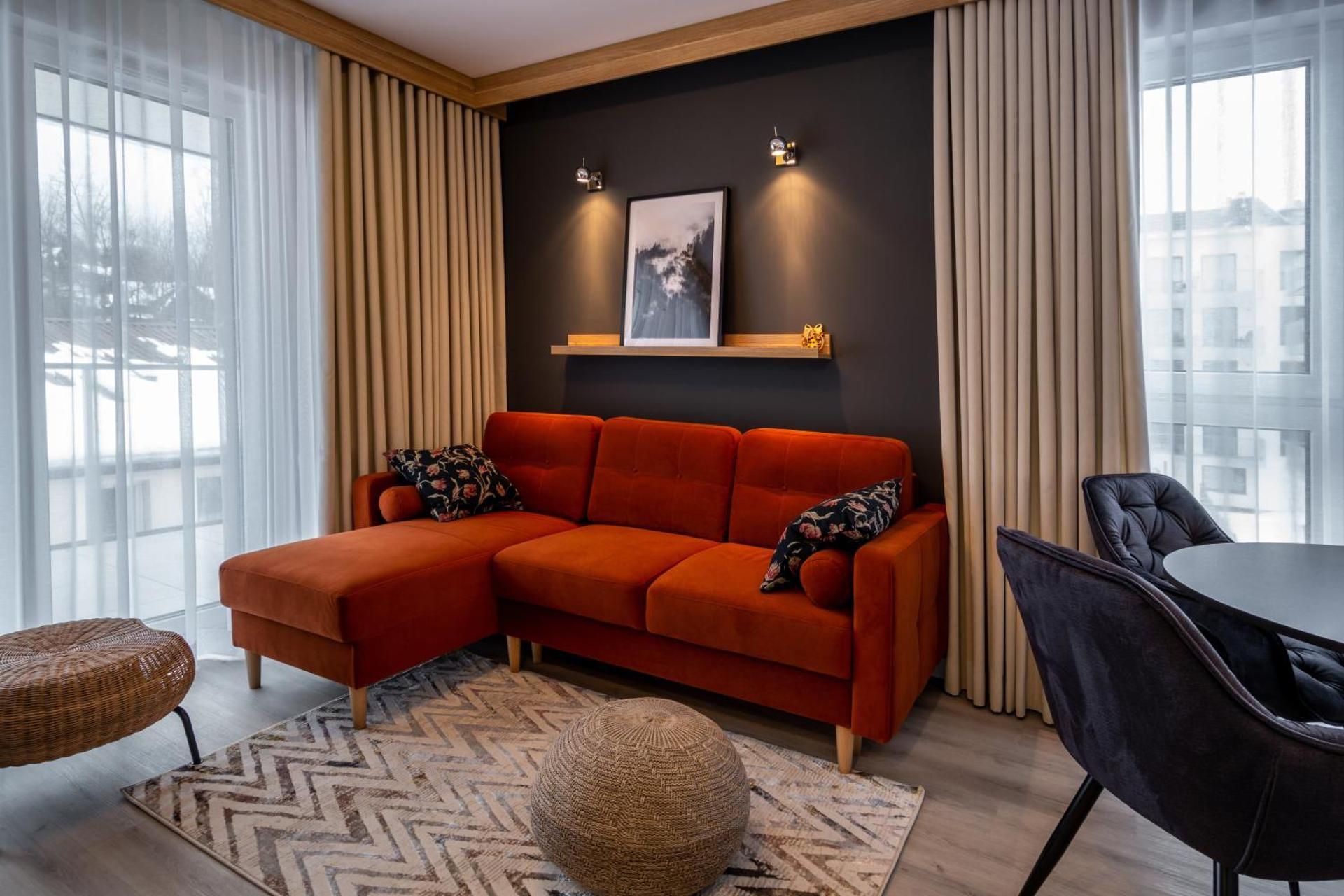 Apartment with Balcony