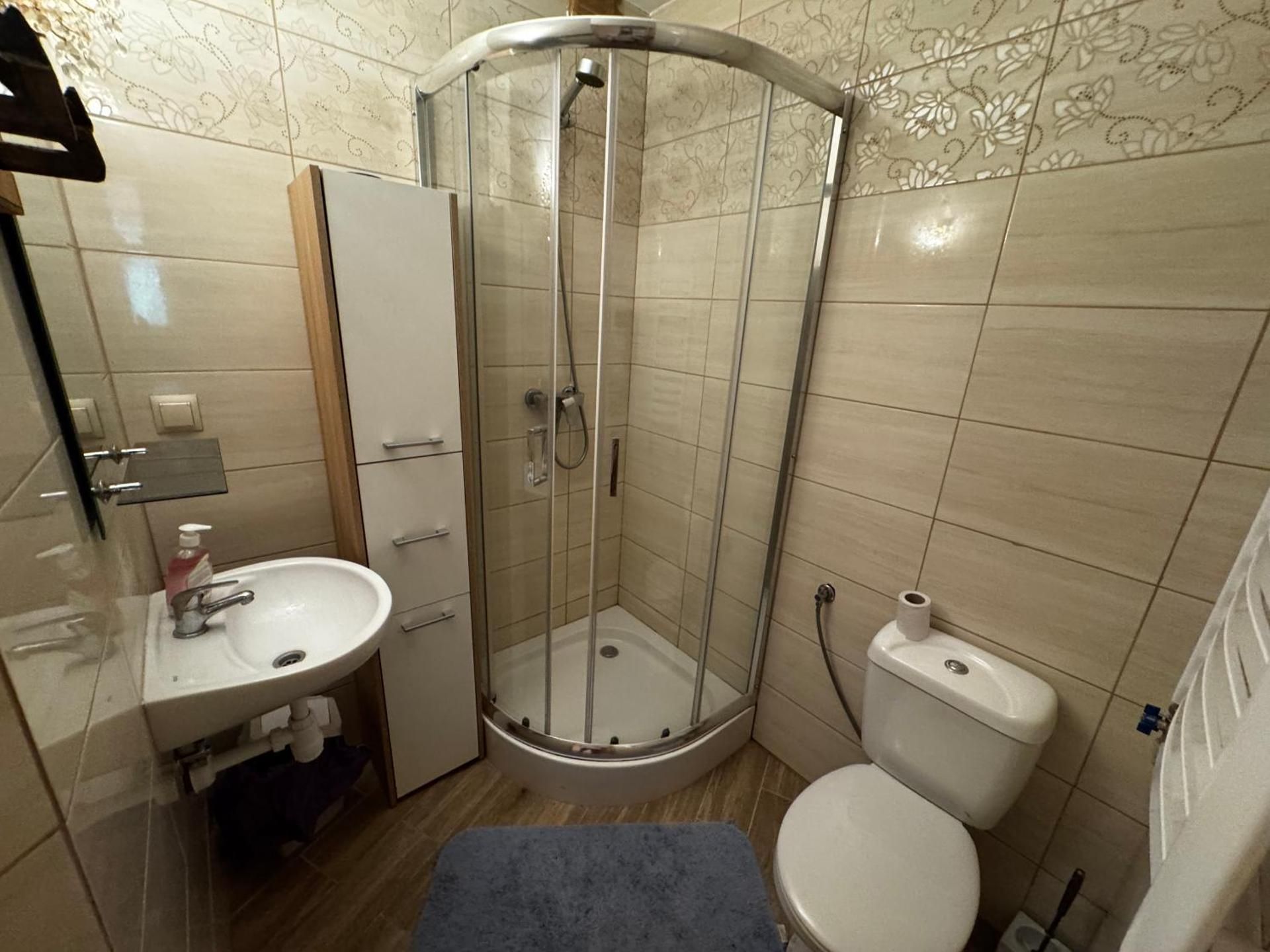 One-Bedroom Apartment with Balcony