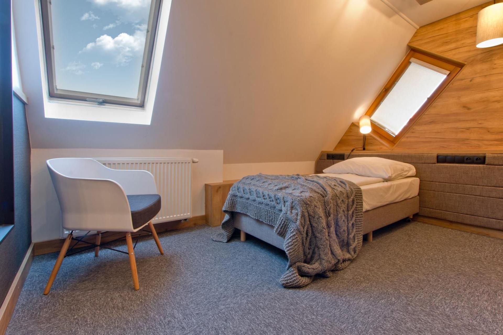 Premium Single Room