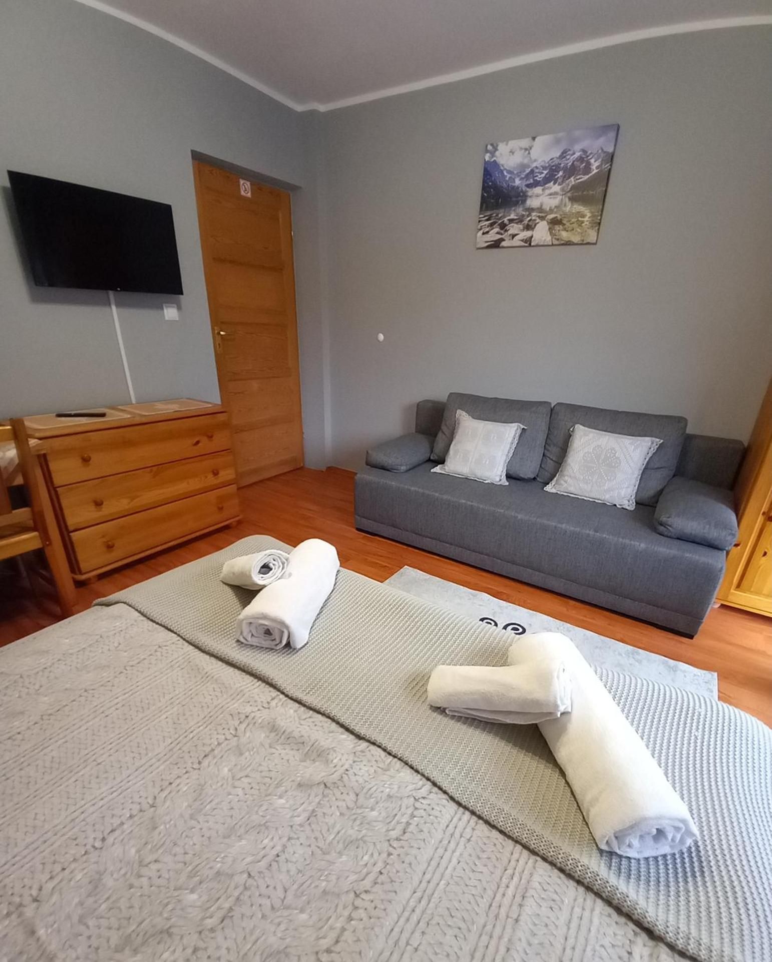 Quadruple Room with Mountain View
