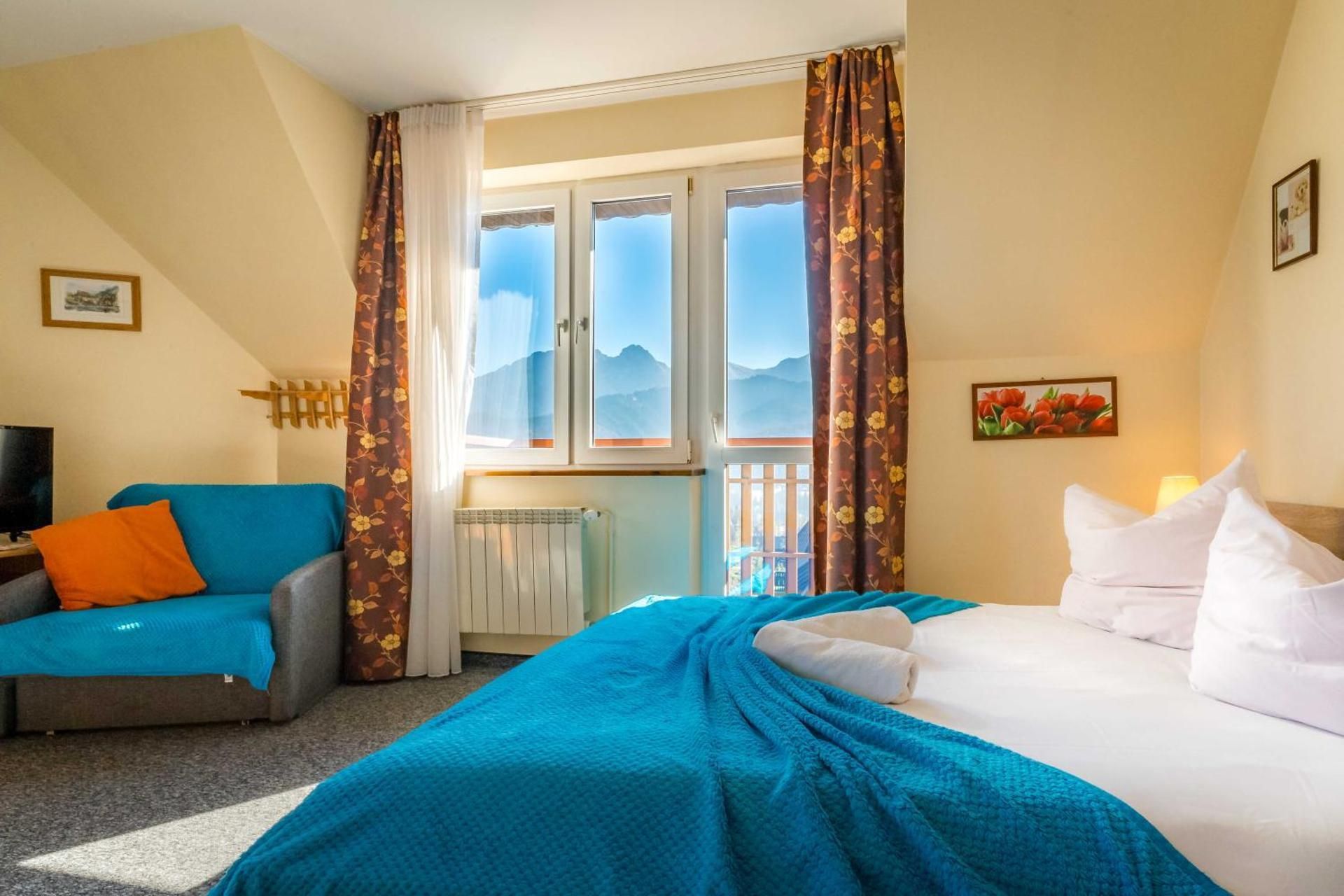Double or Twin Room with Balcony