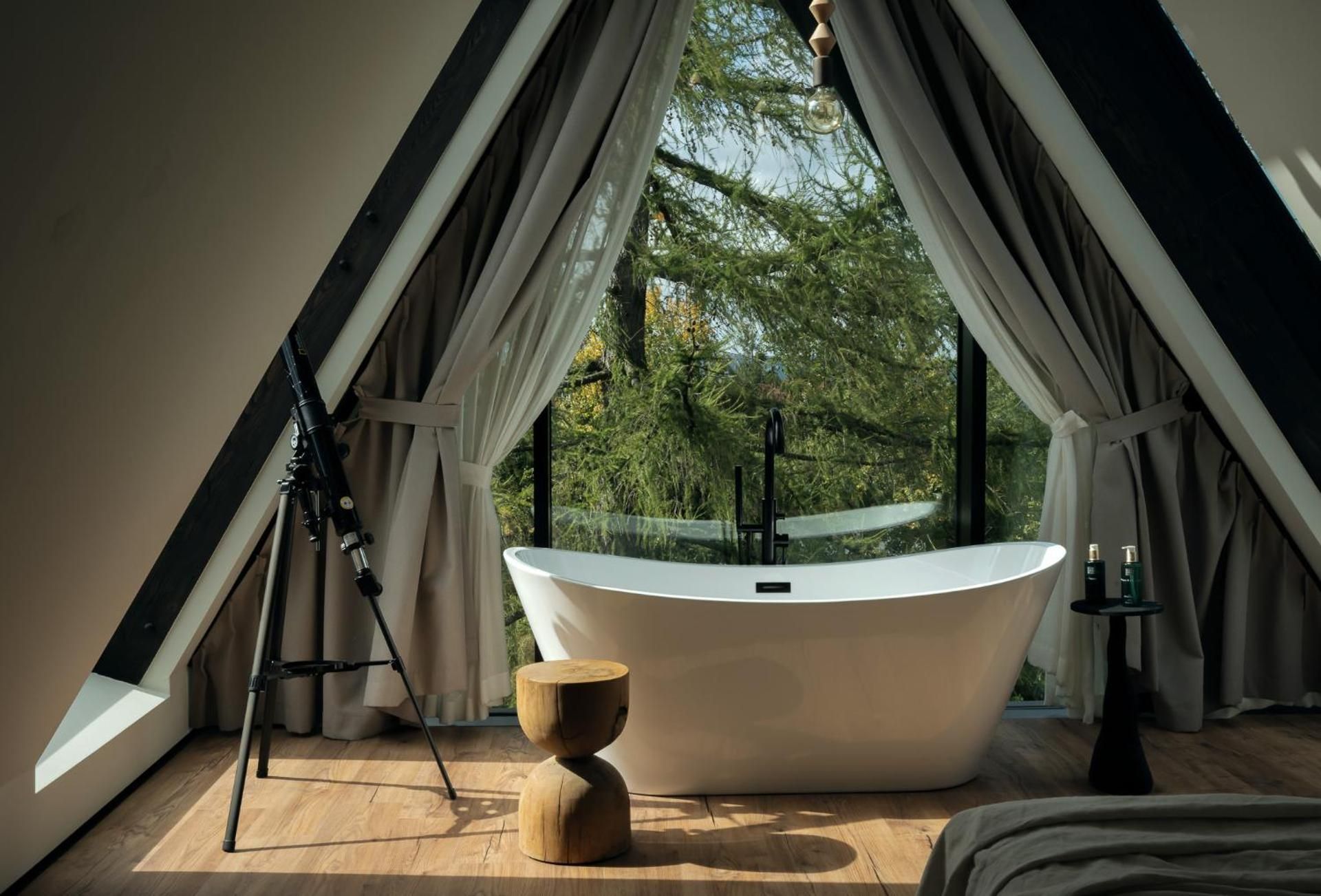 Deluxe Double Room with Bath