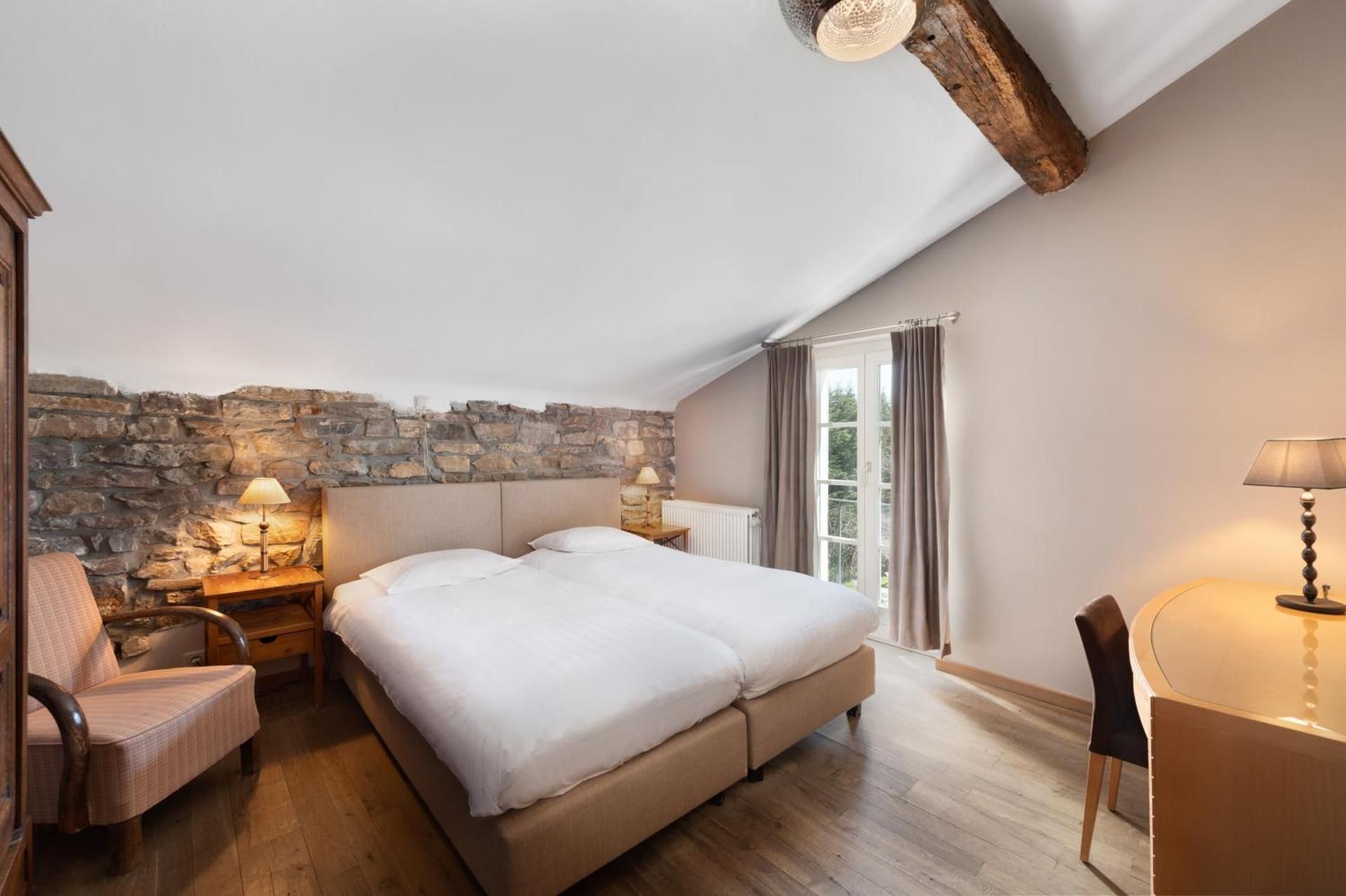 Duplex Room
