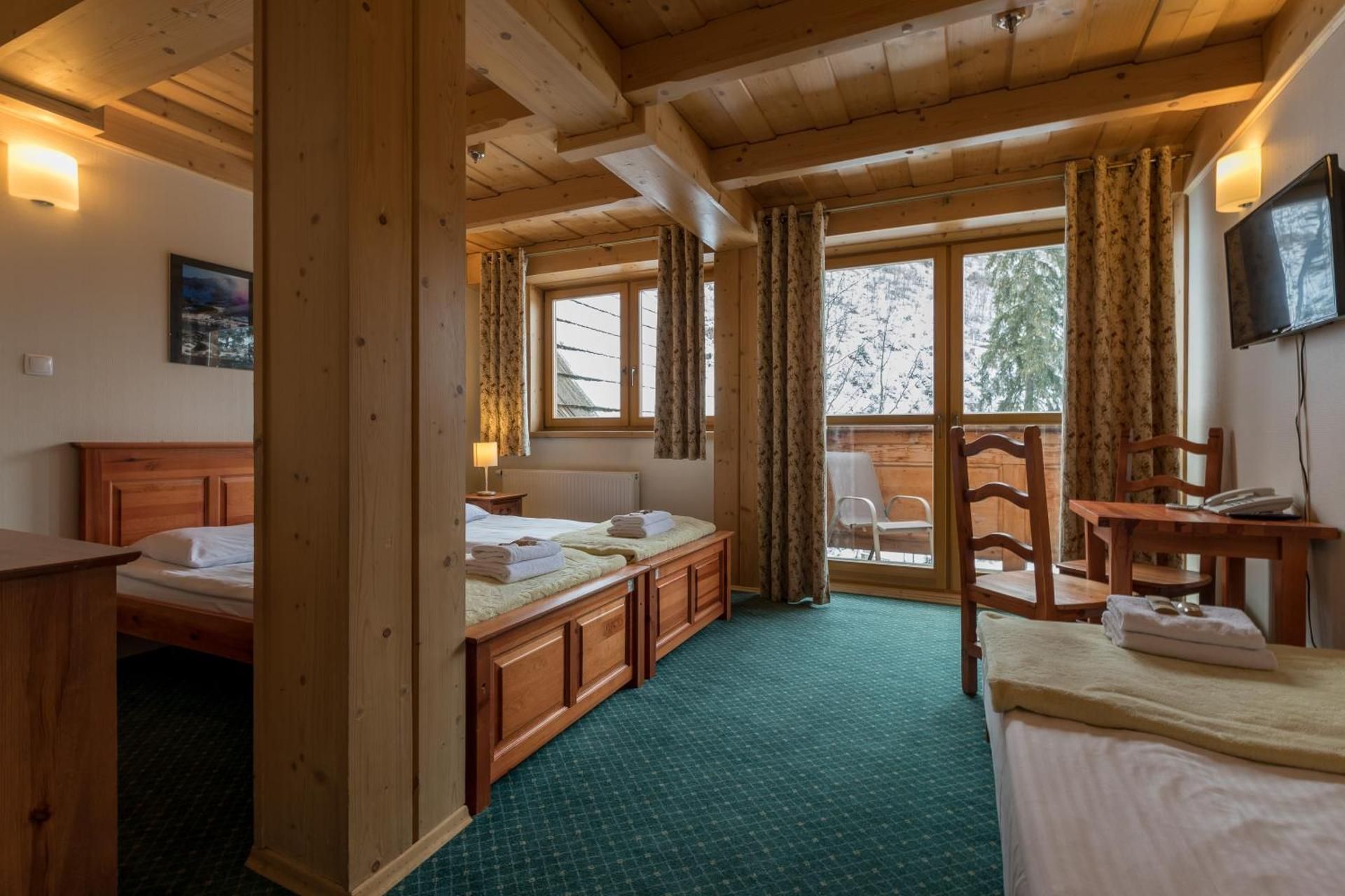 Triple Room