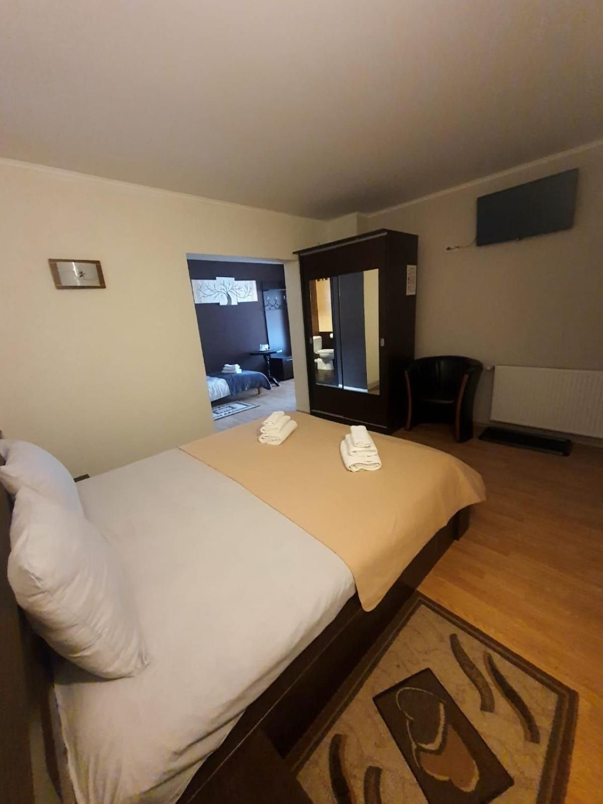 Comfort Triple Room