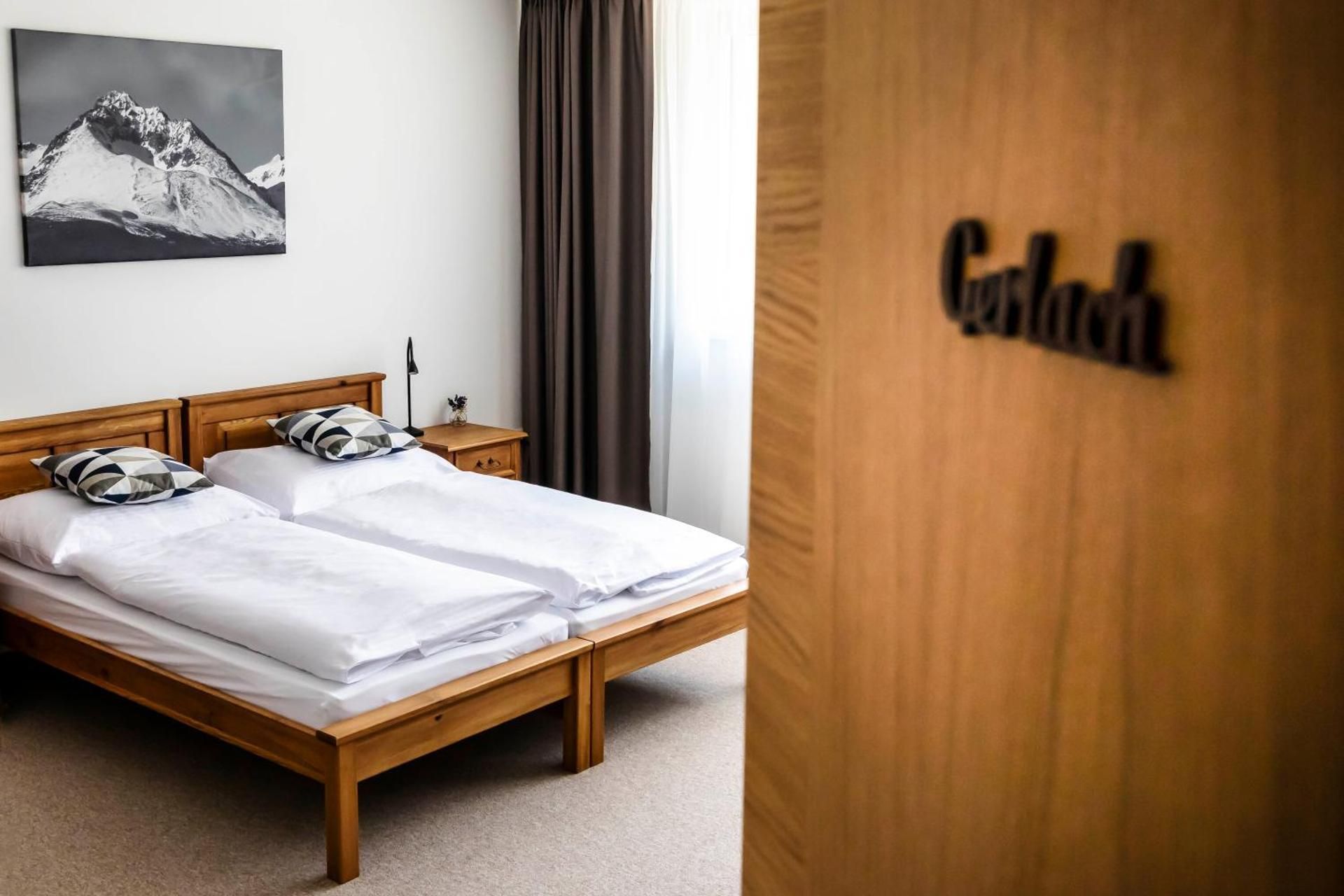 Chalet Nova Lesna Mountain View Large Double or Twin Room 2