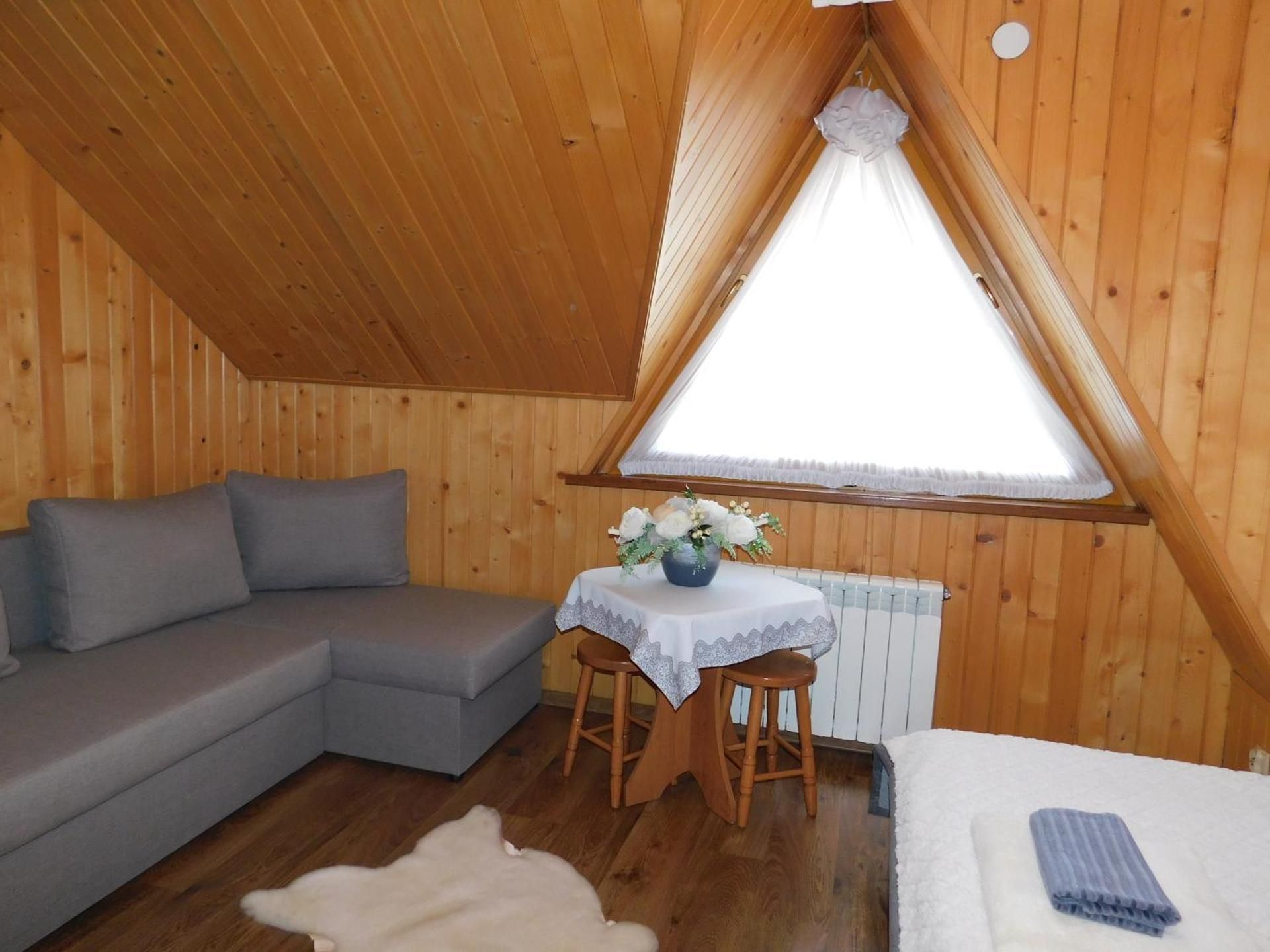 Triple Room with Private Bathroom