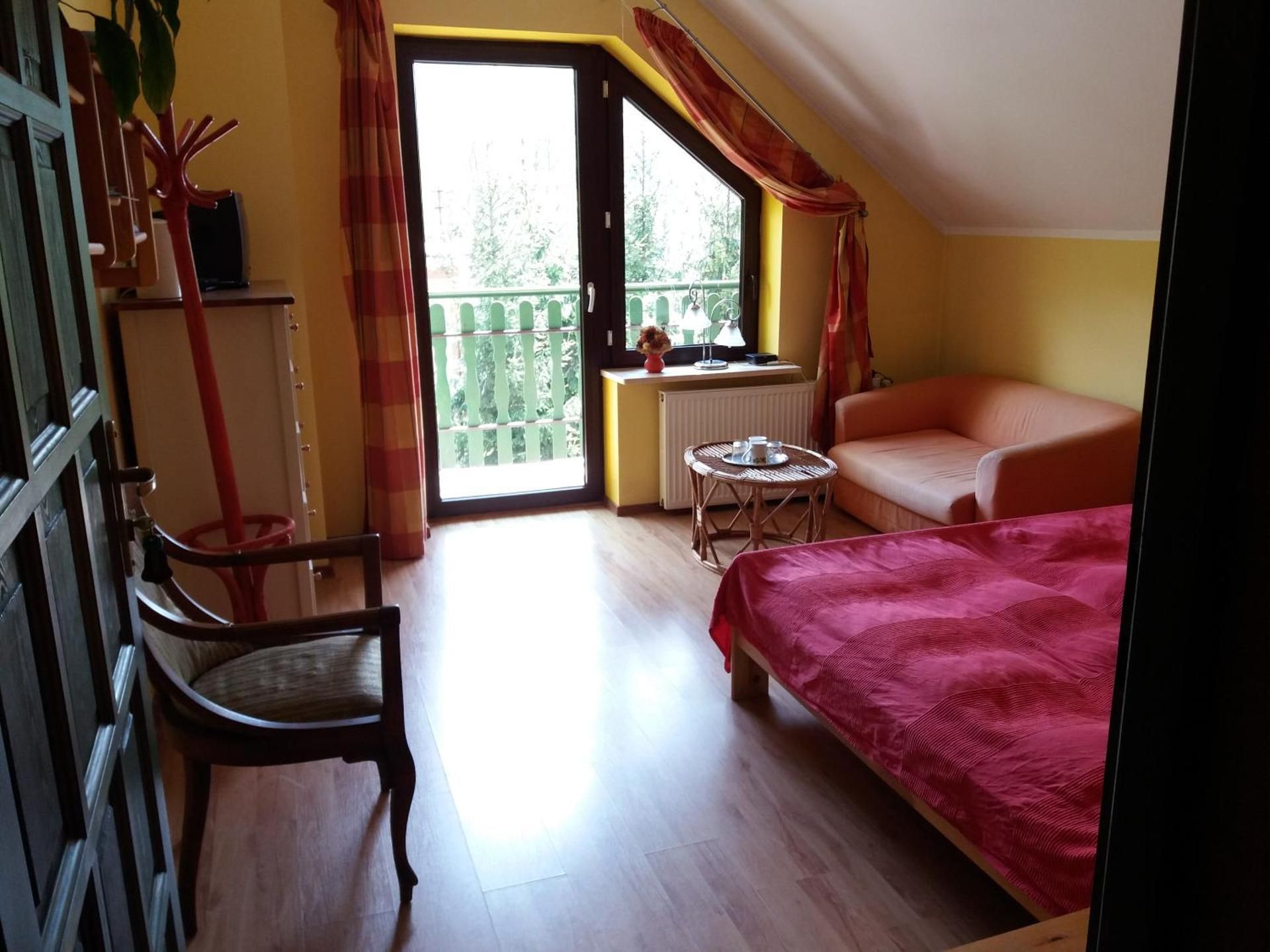 Double Room with Private External Bathroom