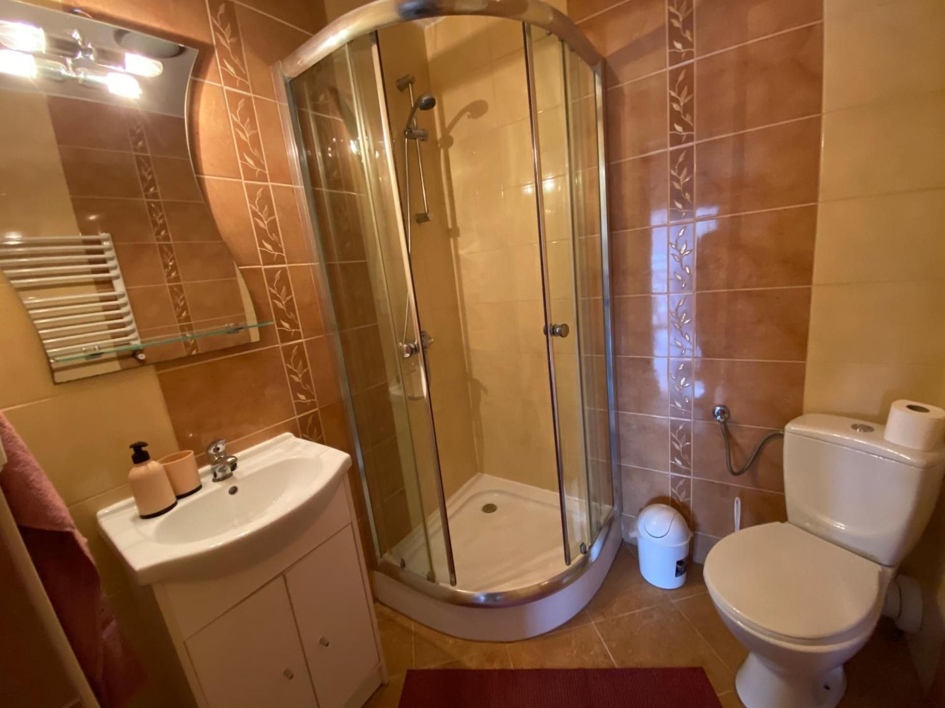Triple Room with Private Bathroom