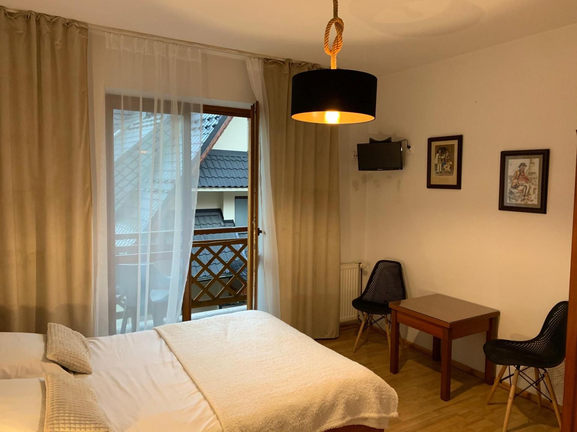 Double Room with Mountain View