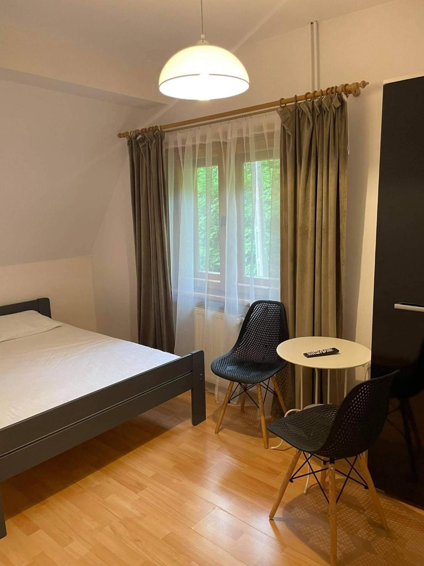 Single Room with Private External Bathroom