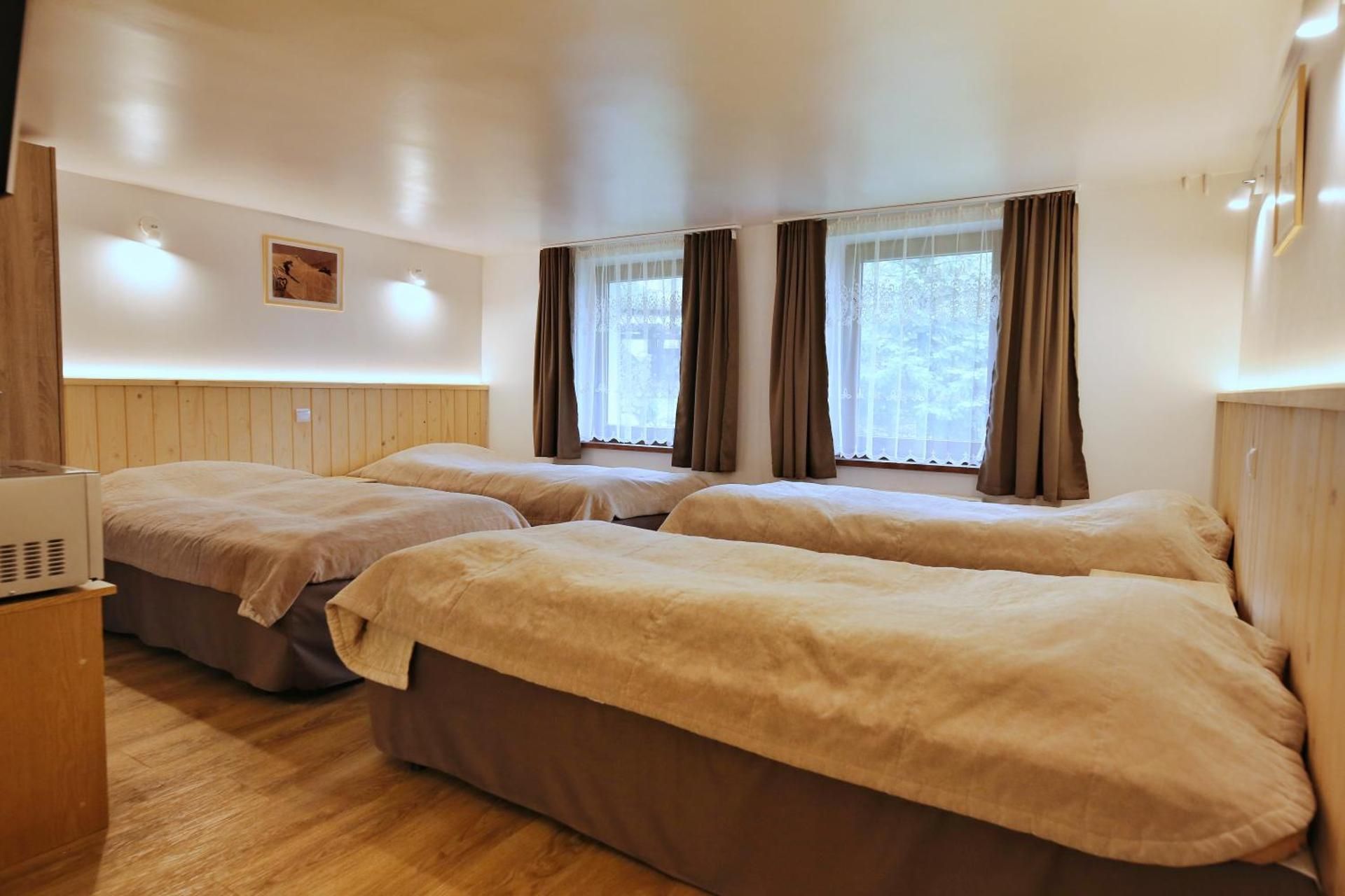 Standard Quadruple Room