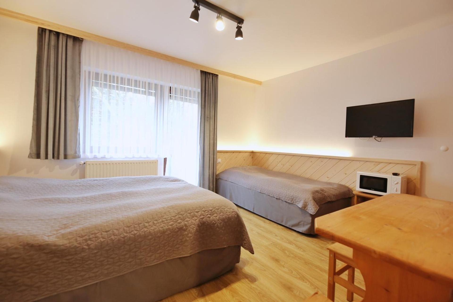 Triple Room with Bathroom
