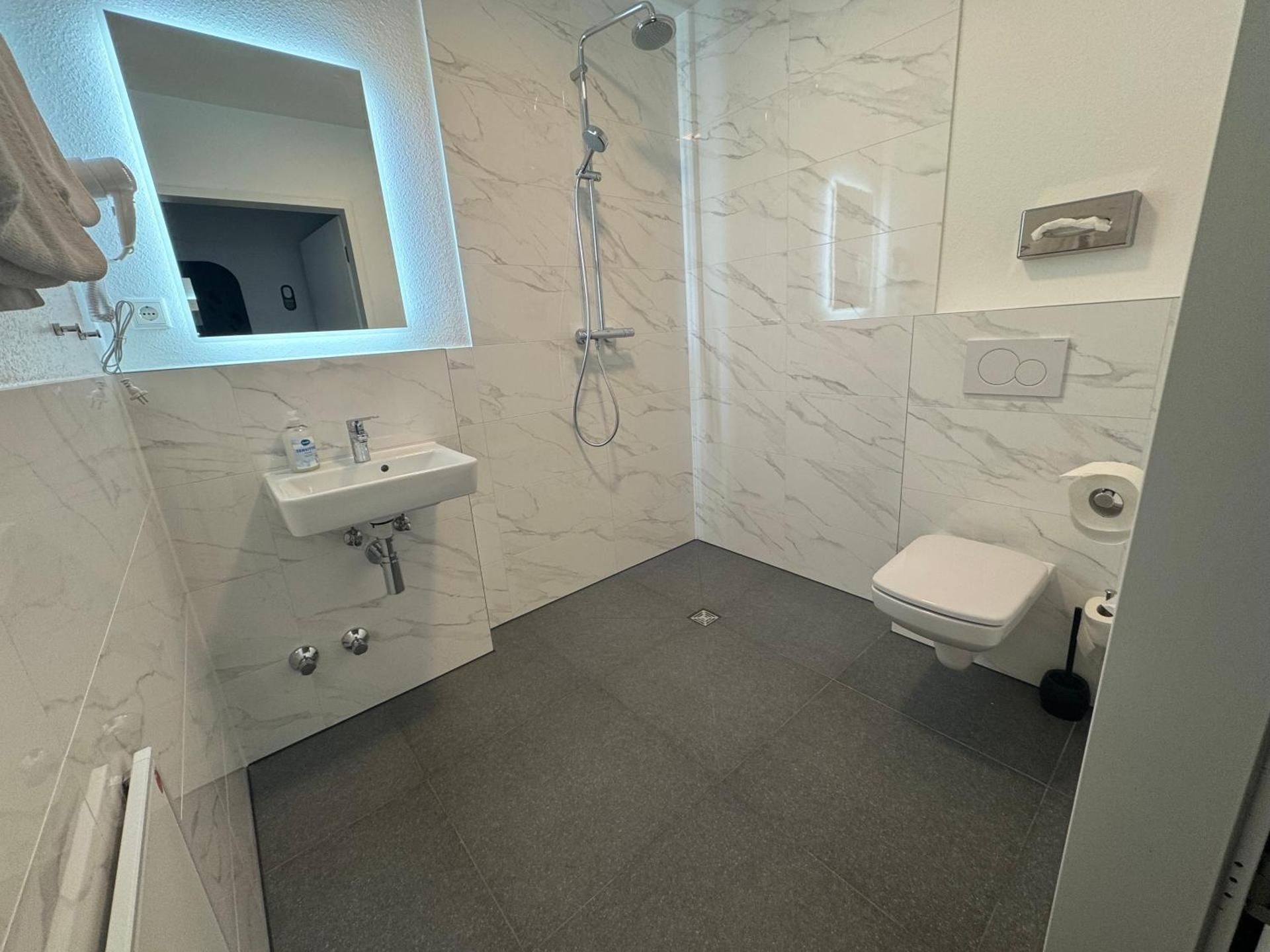 Panorama Hotel Rheinkrone Deluxe Double Room with Sea View 3