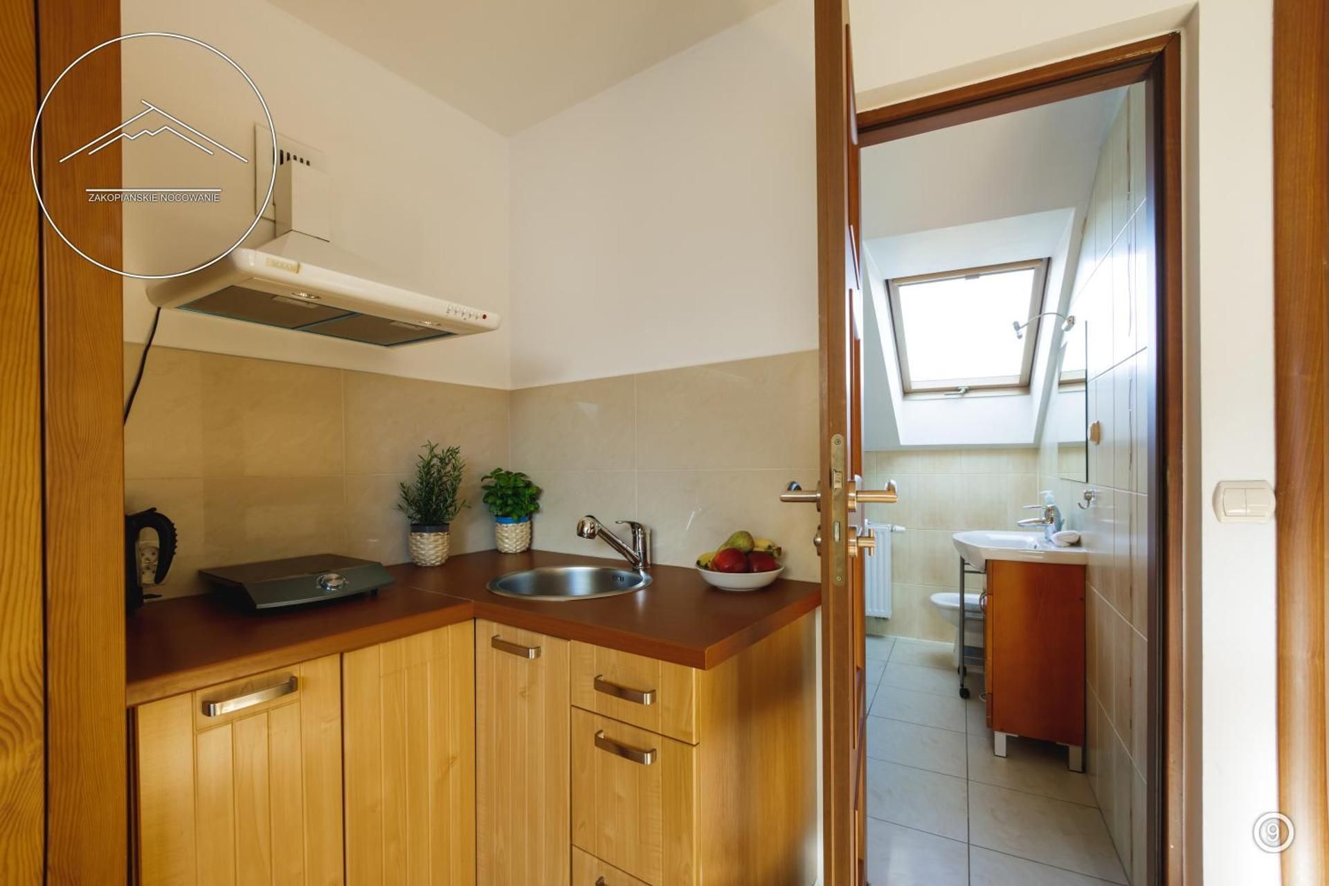 Studio Apartment