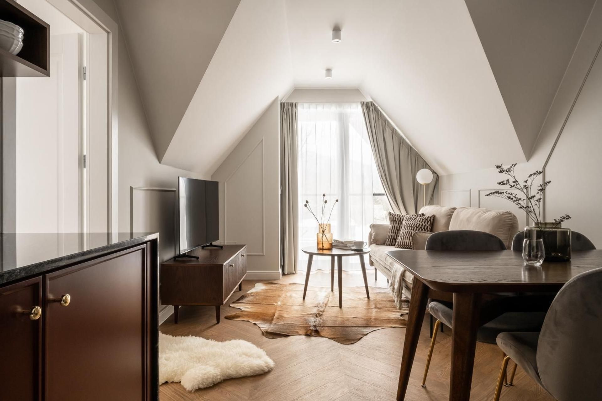 One-Bedroom Apartment with Balcony and Mountain View