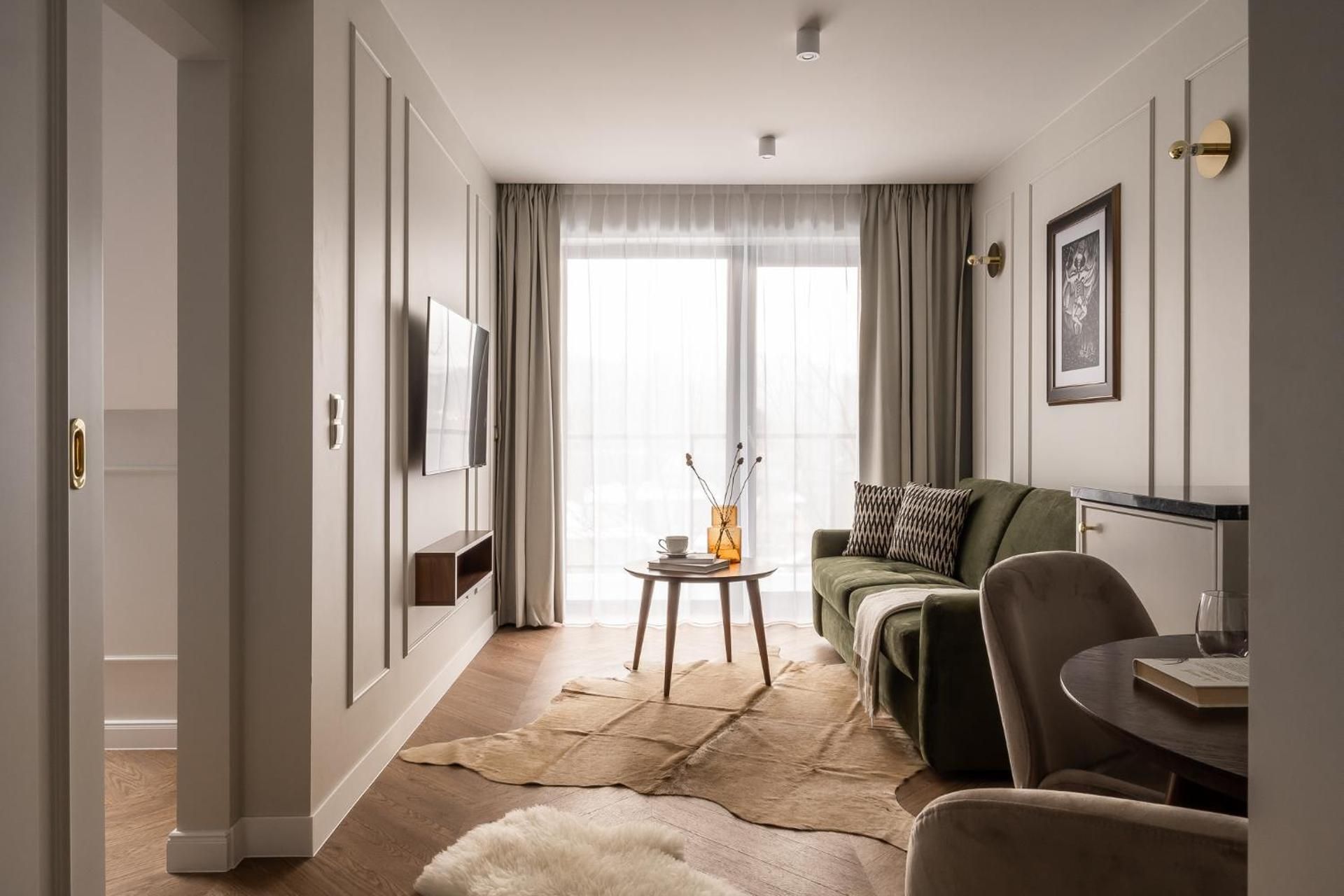 One-Bedroom Apartment