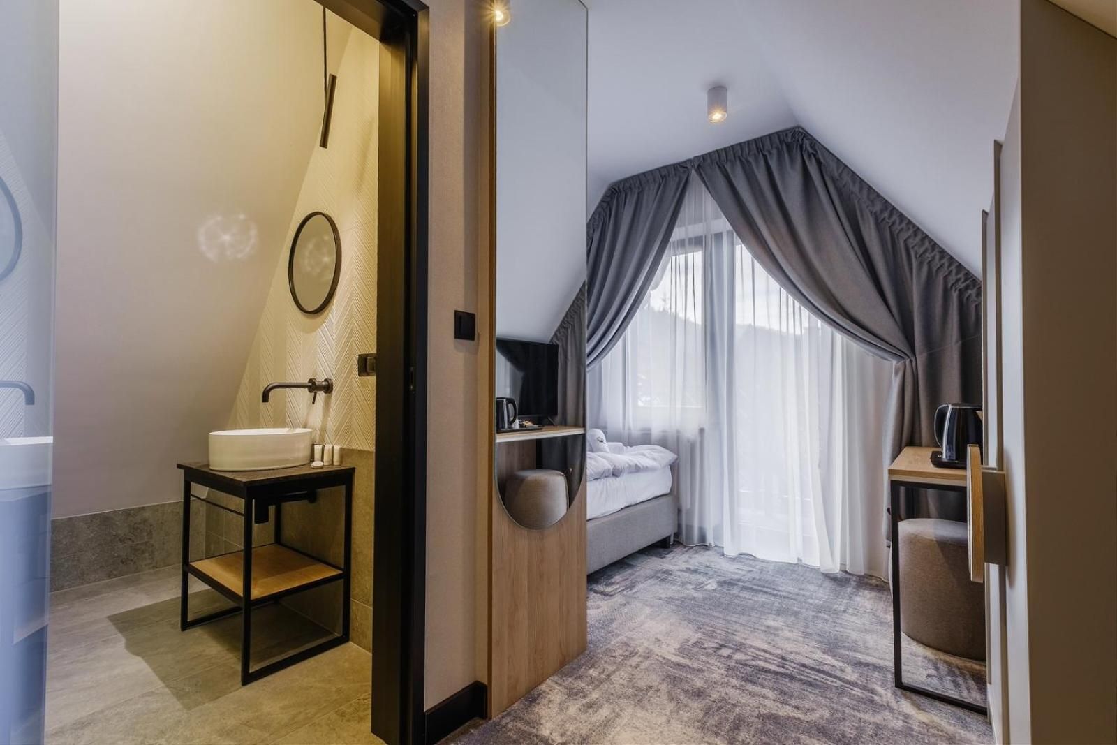 Small Double Room