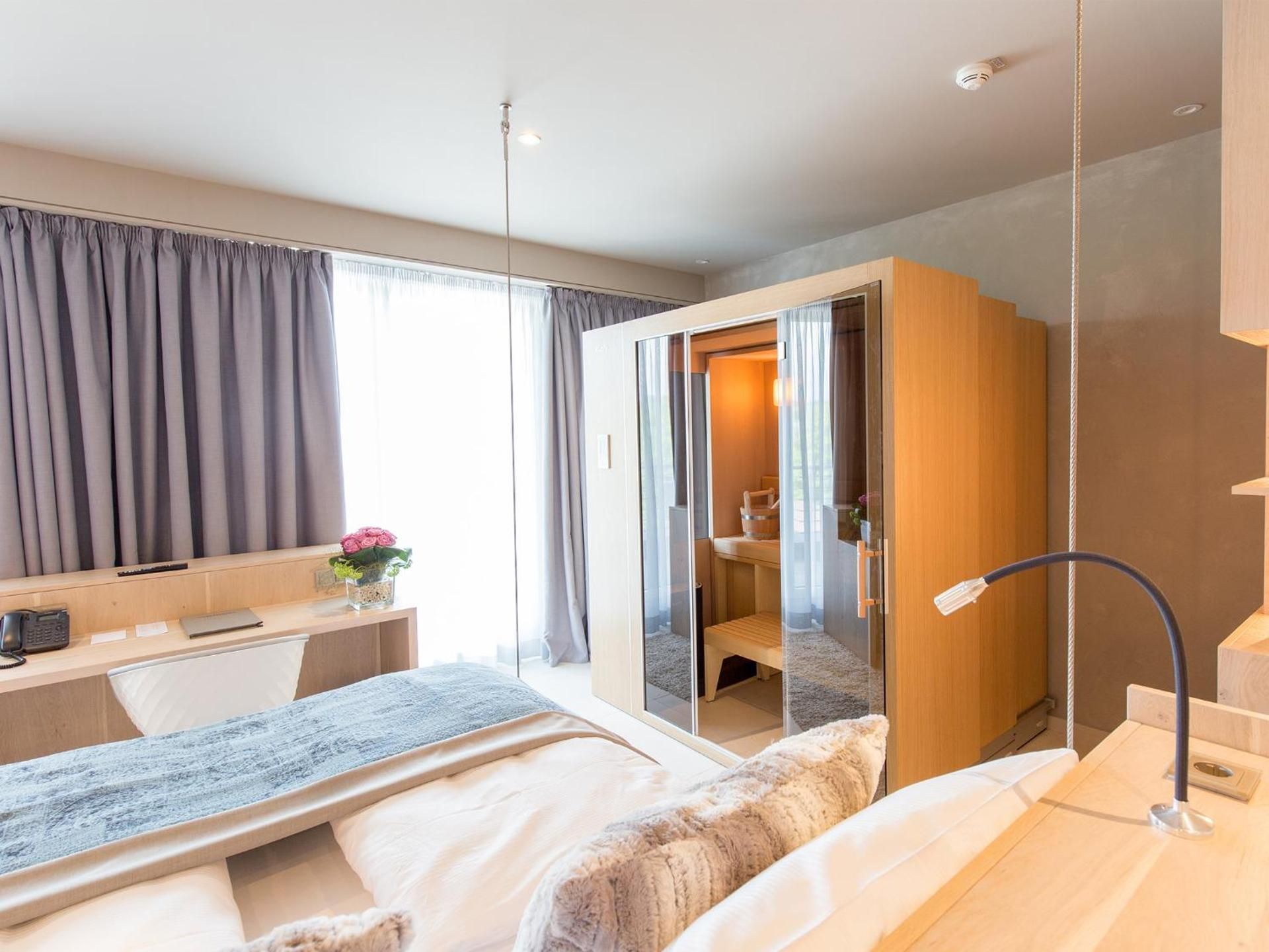 Suite with Sauna