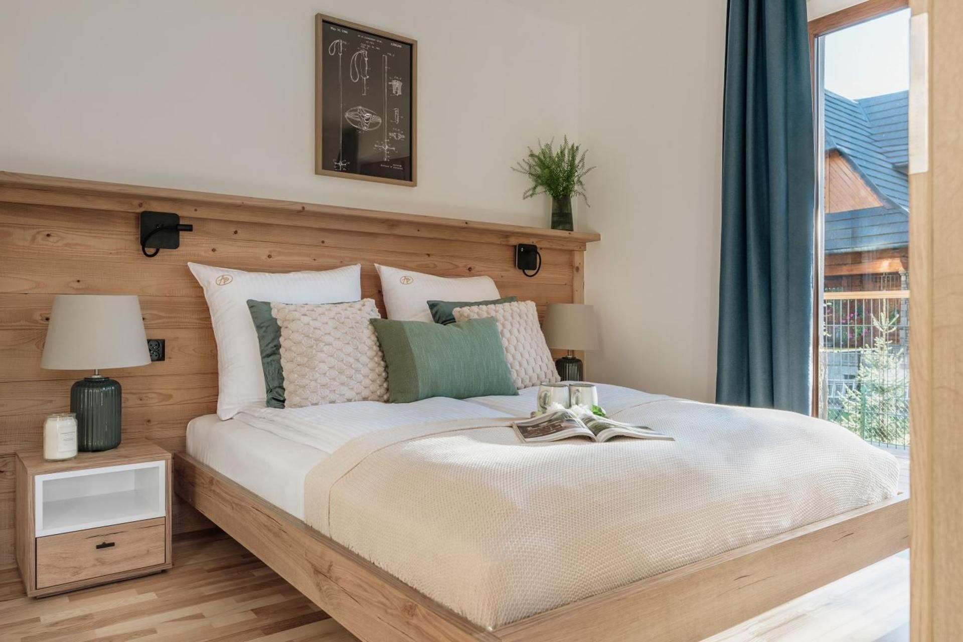 Family Two-Bedroom Apartment with View