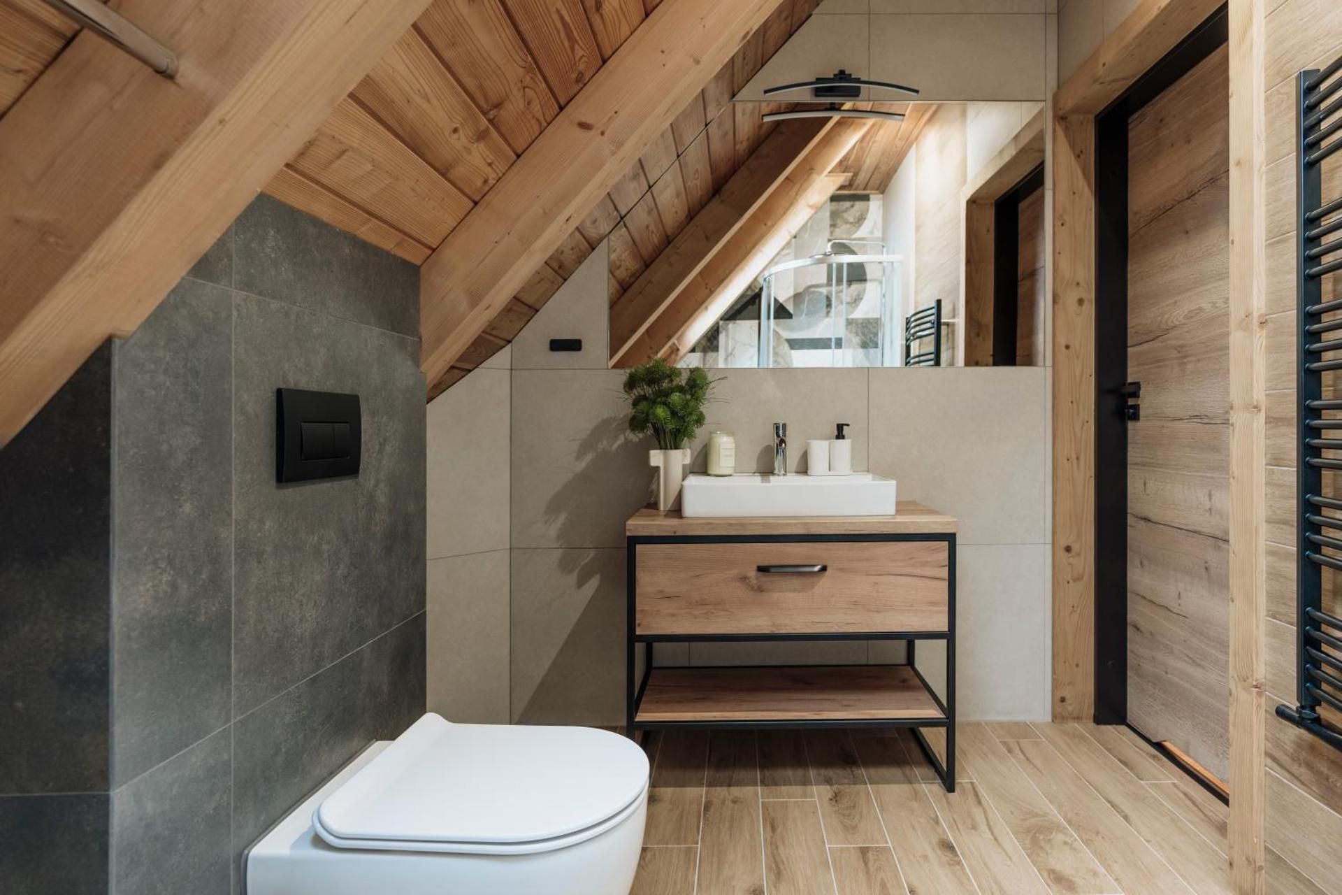 One-Bedroom Family Apartment