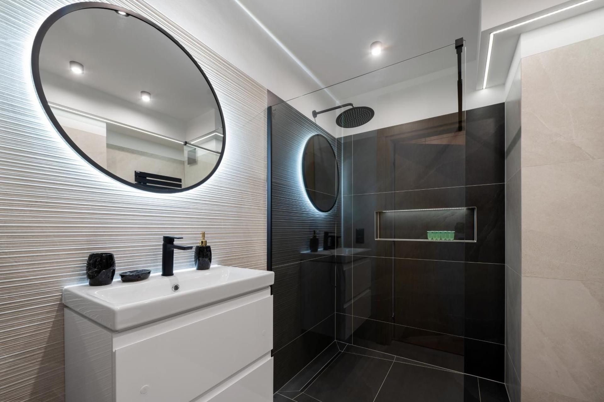 Duplex Apartment with Balcony 11