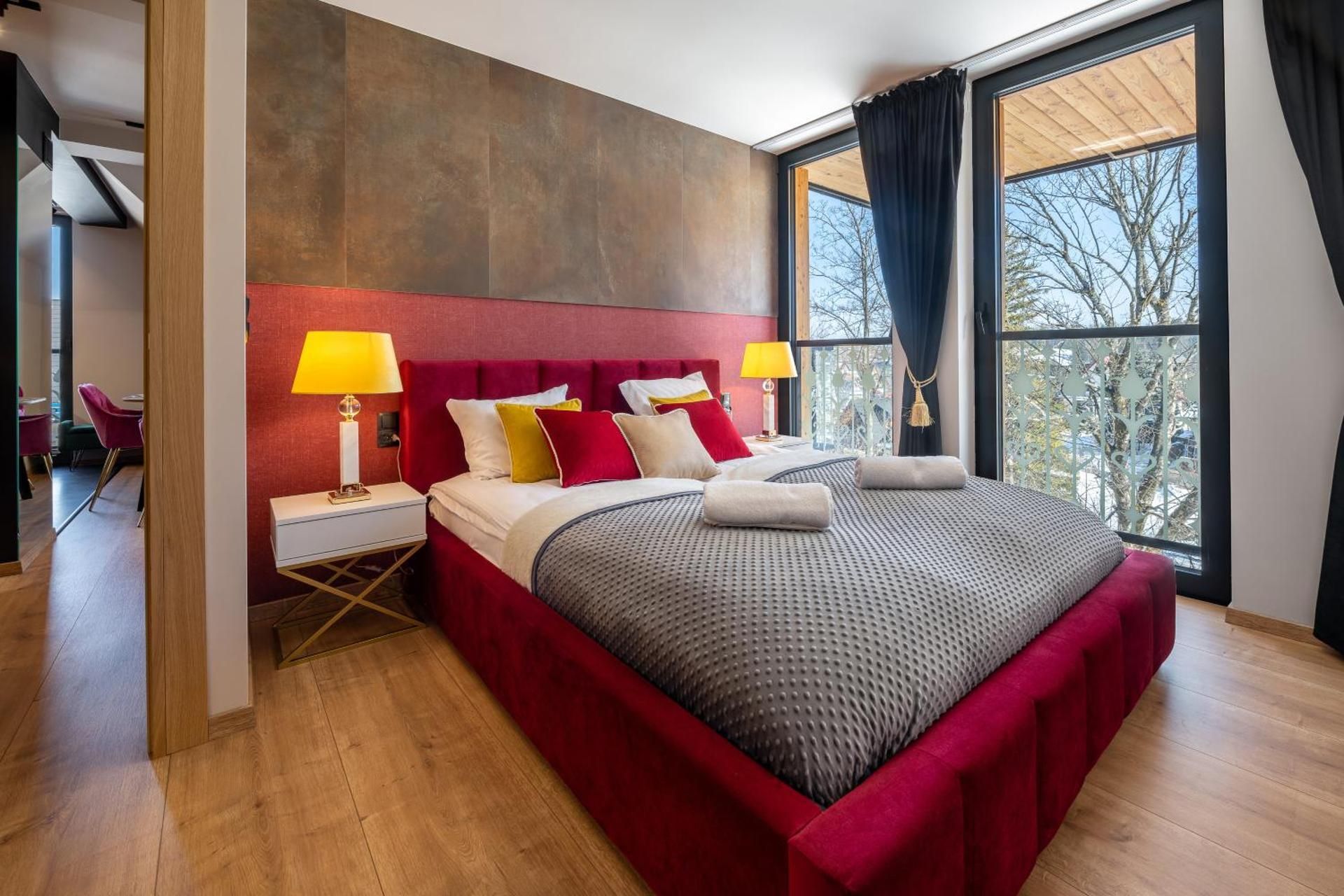 Two-Bedroom Apartment with Balcony 10