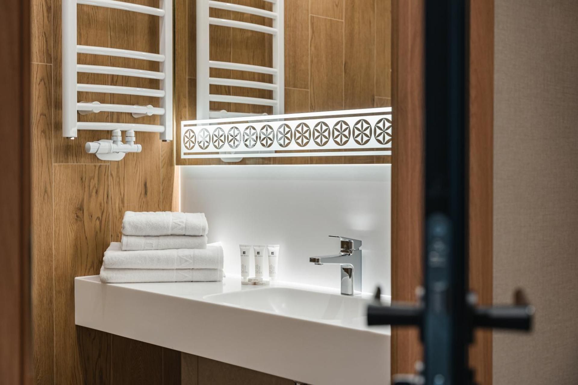 Double or Twin Room with Balcony