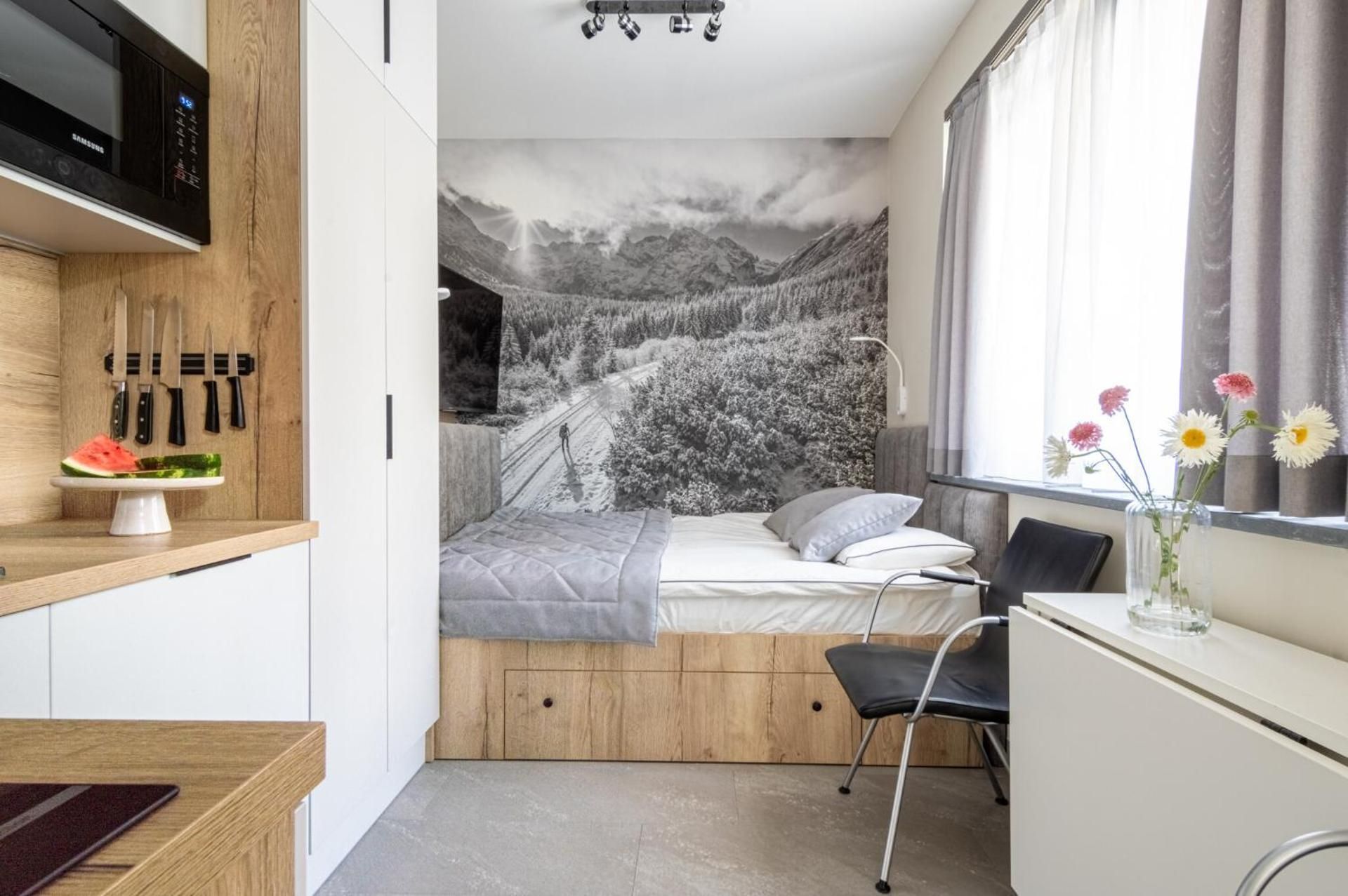 Studio Apartment