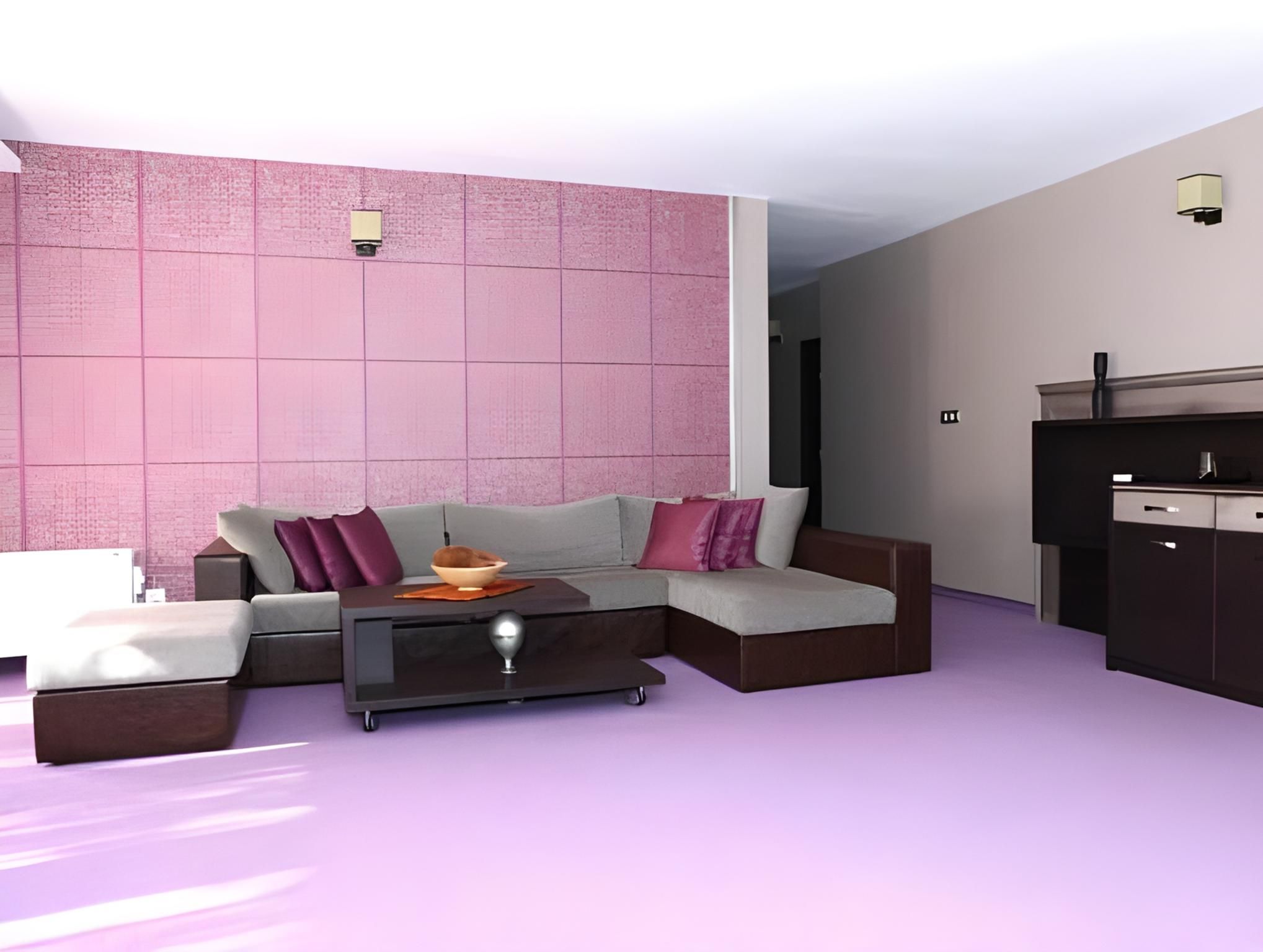 Deluxe Two-Bedroom Suite with Balcony