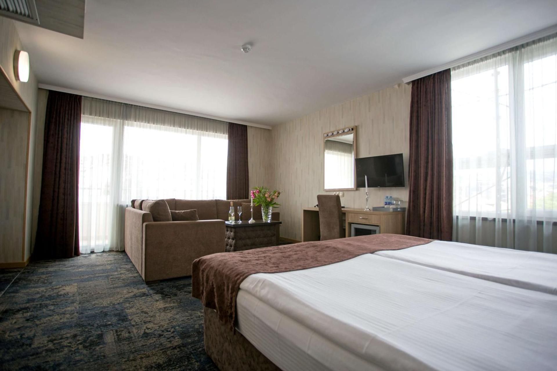 Deluxe Junior Suite with Balcony