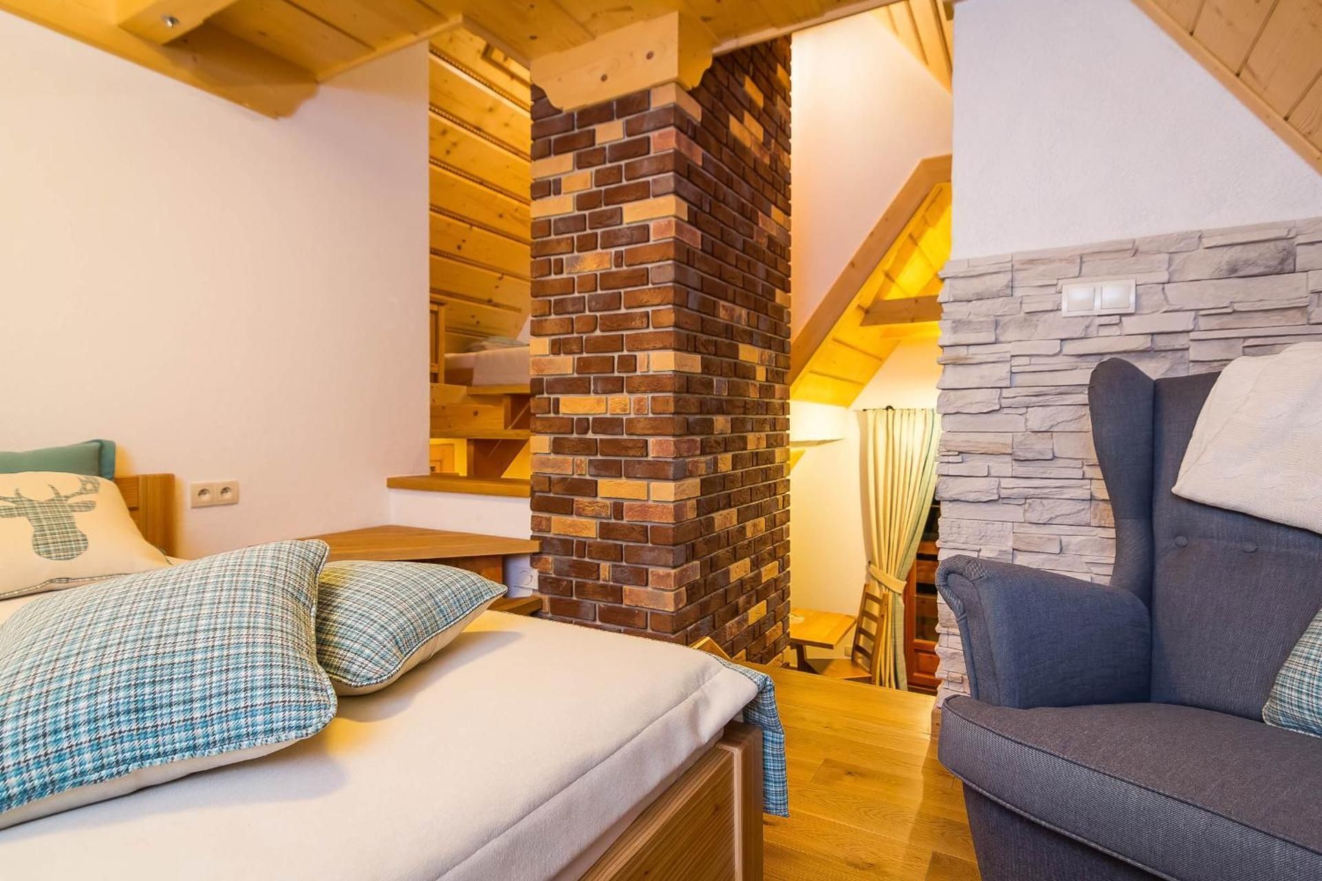 Apartment with Mezzanine and Mountain View