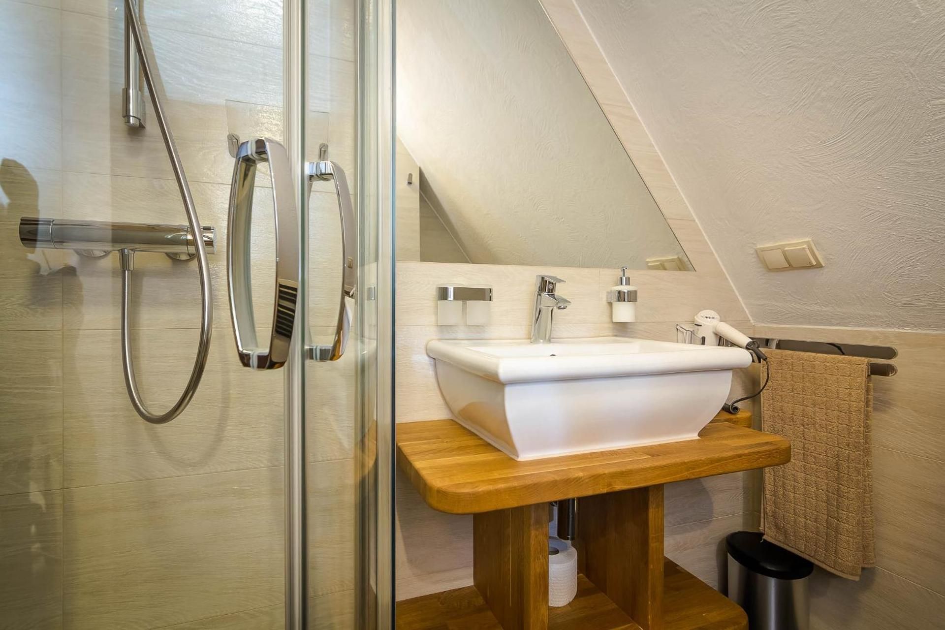 One-Bedroom Apartment (2 Adults)