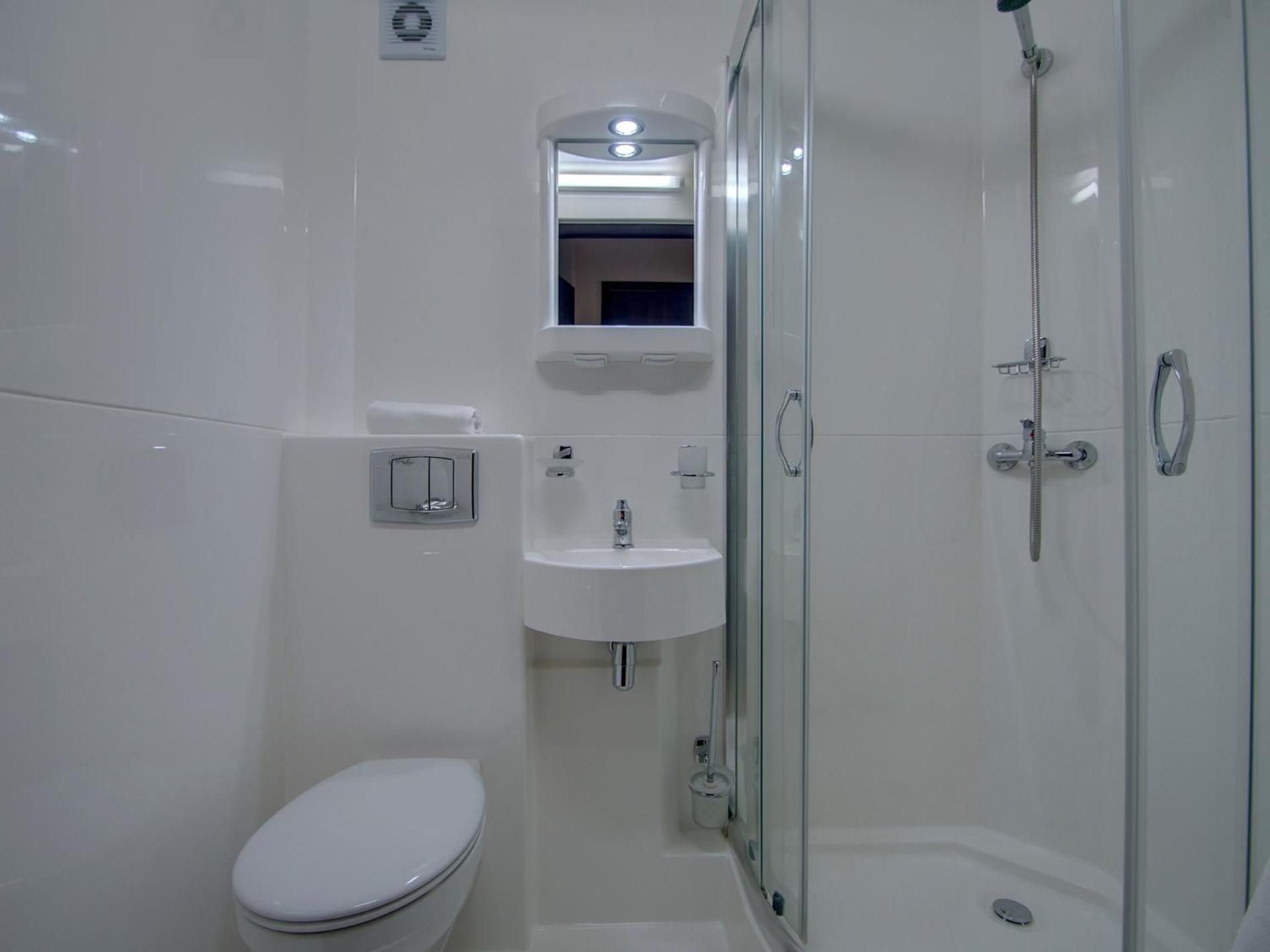 Large Double Room