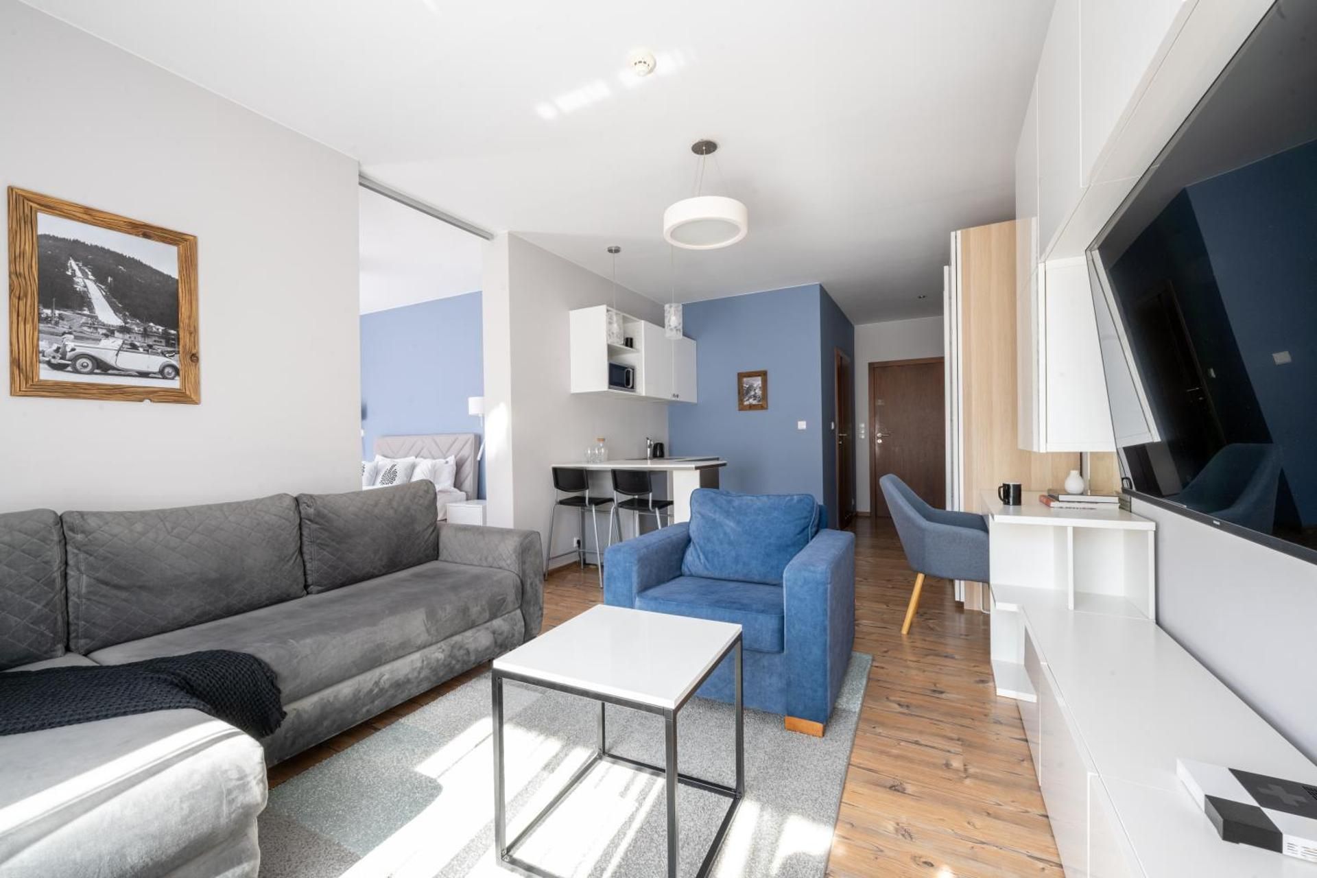 Studio Apartment